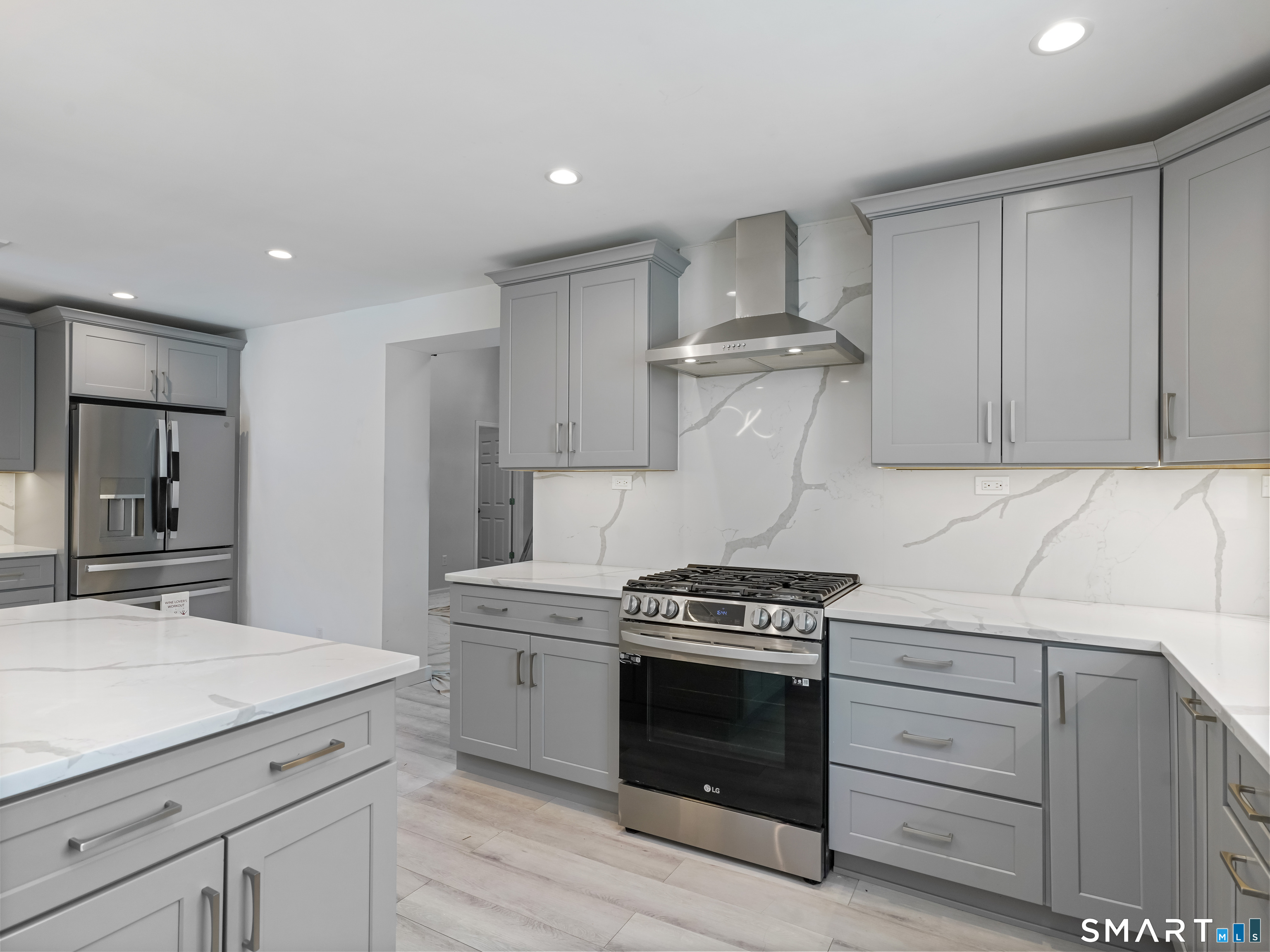 Homes for sale in Stamford, CT | 24 King St, Stamford, CT 06902 | MLS# 24158425