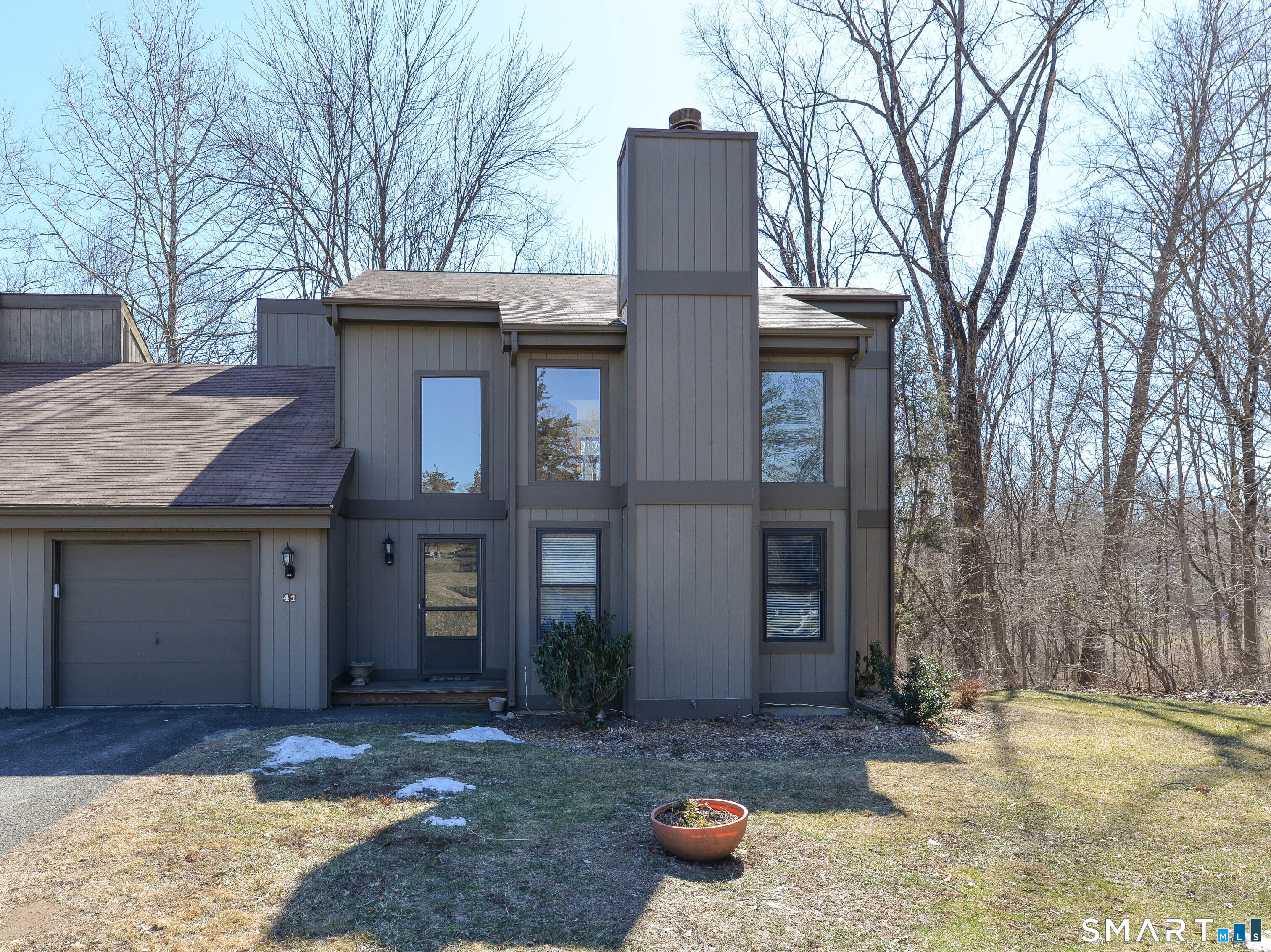 Homes for sale in Southbury, CT | 41 E Meadow Rd, Southbury, CT 06488 | MLS# 24158313