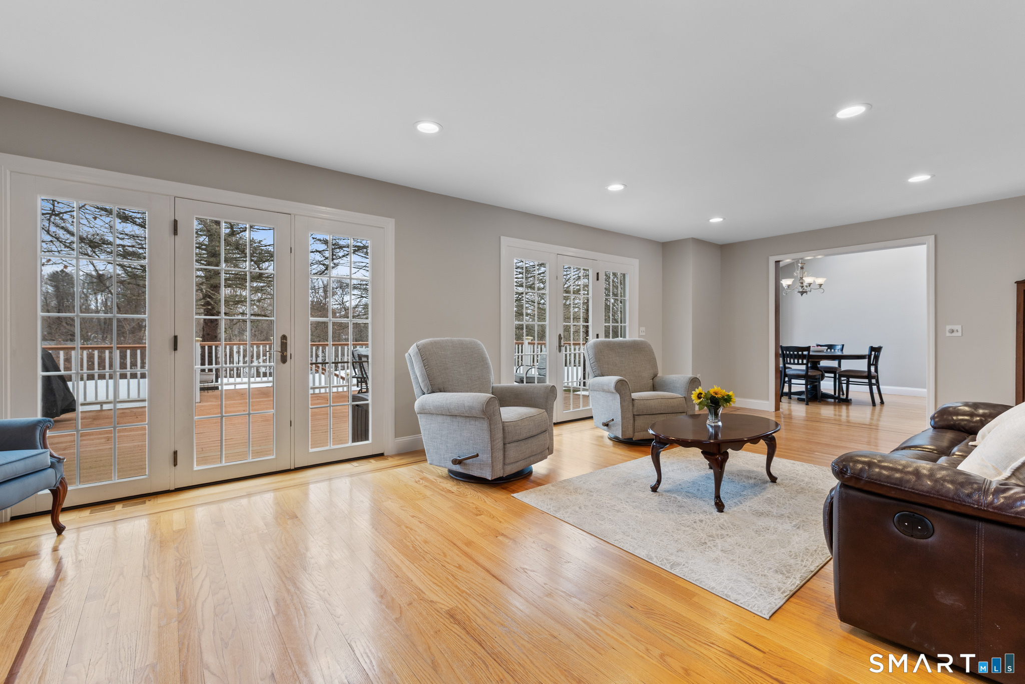 Homes for sale in Windsor Locks, CT | 102 Orchard Hill Dr, Windsor Locks, CT 06096 | MLS# 24155994