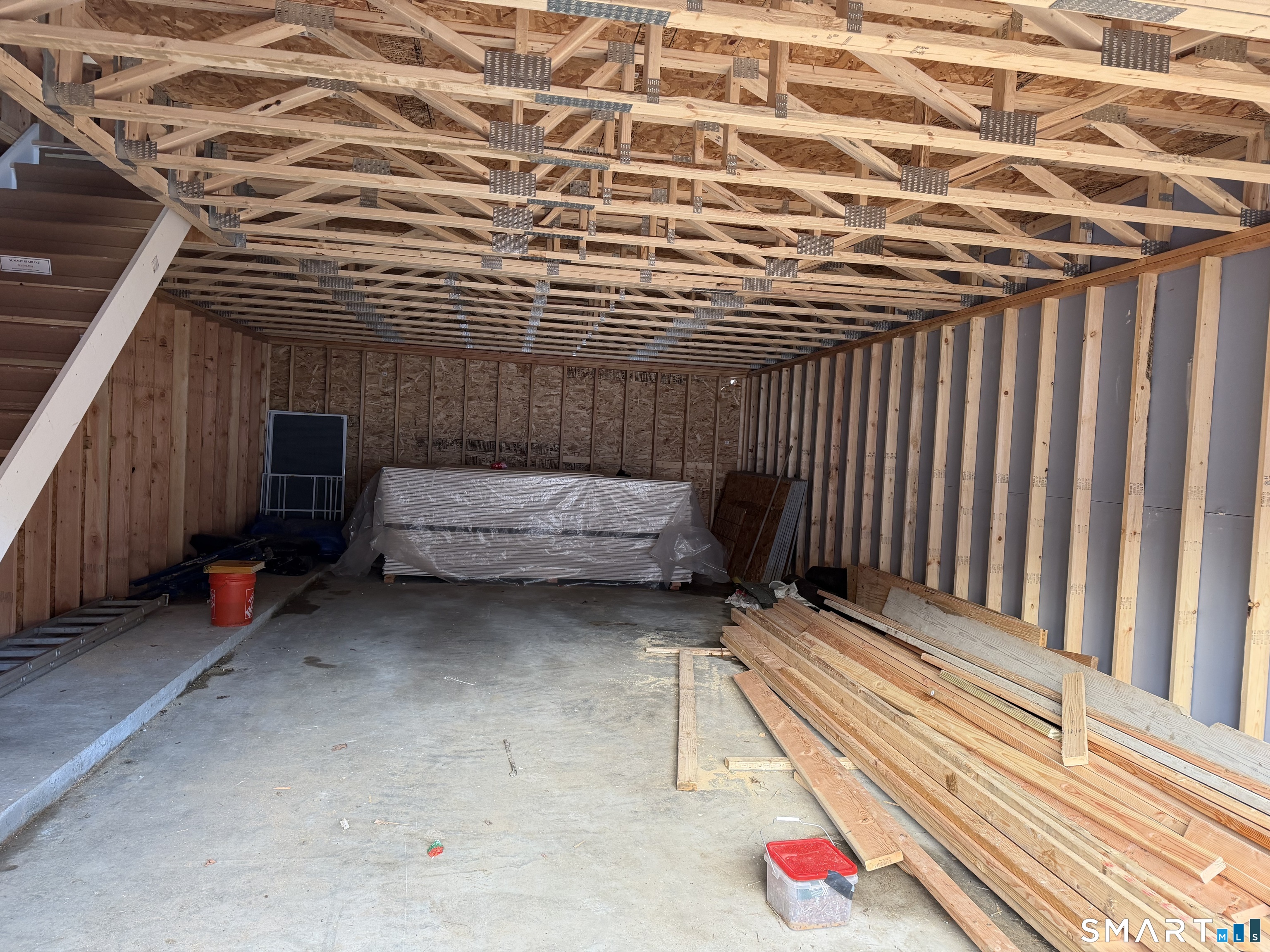 Homes for sale in Danbury, CT | 17 Staples St, Danbury, CT 06810 | MLS# 24158459