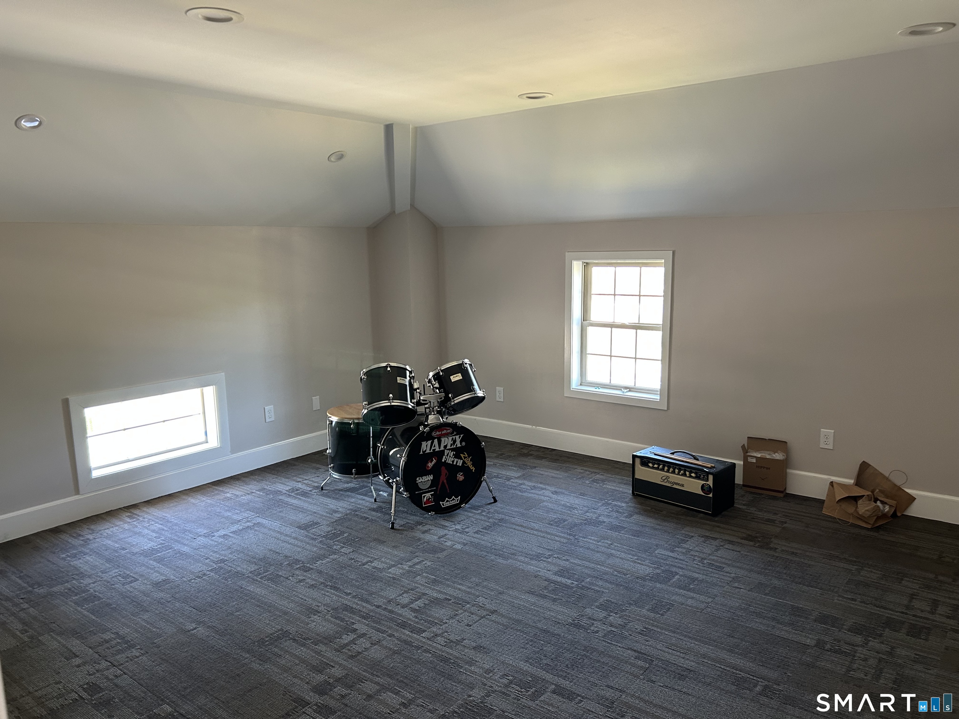 13 Main, East Hampton, 06424, 0 , 0 ,4 BathroomsBathrooms,Commercial For Sale,For Sale,Main,0,24158481