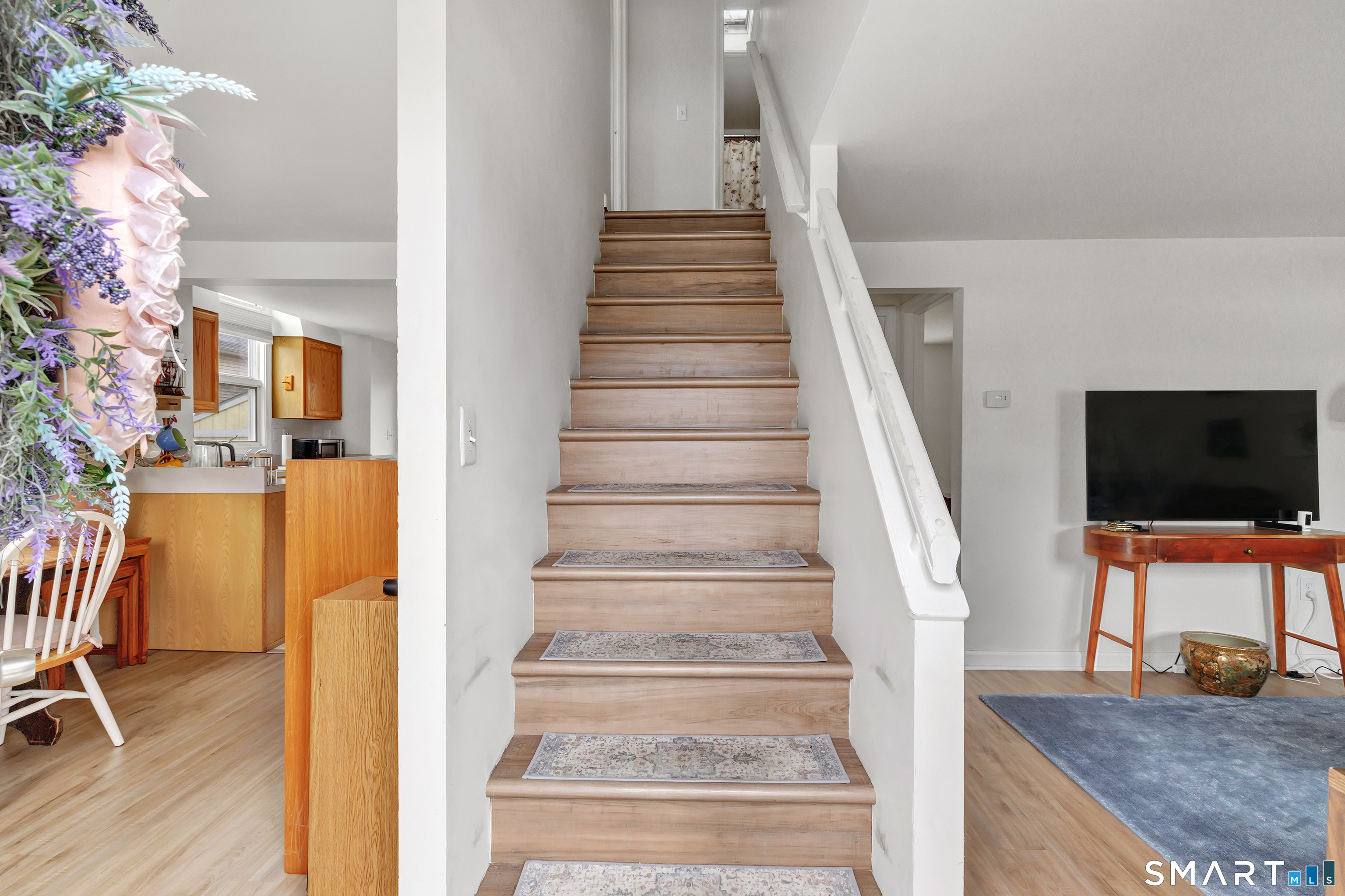 Homes for sale in Milford, CT | 221 Meadows End Rd, Milford, CT 06460 | MLS# 24158546