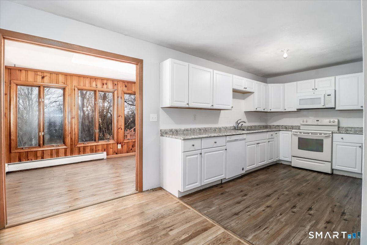 Homes for sale in New Milford, CT | 12 High View Rd, New Milford, CT 06776 | MLS# 24158723