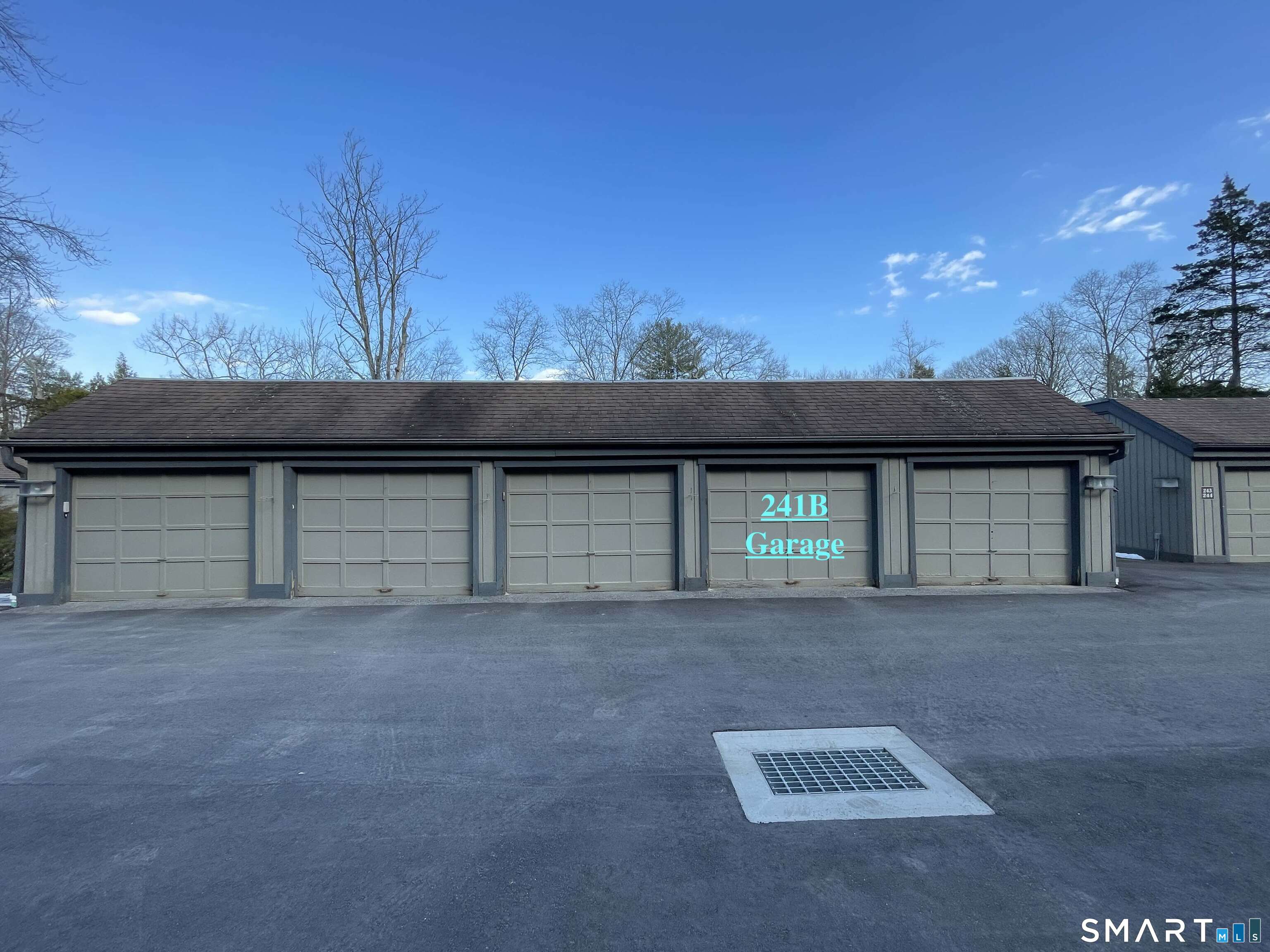 Homes for sale in Southbury, CT | 241 Heritage Vlg #B, Southbury, CT 06488 | MLS# 24158308