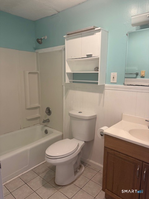 Homes for sale in Salem, CT | 105 Horse Pond Rd #A, Salem, CT 06420 | MLS# 24158811