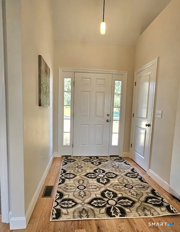 Homes for sale in Putnam, CT | 80 Aldrich Rd, Putnam, CT 06260 | MLS# 24156839