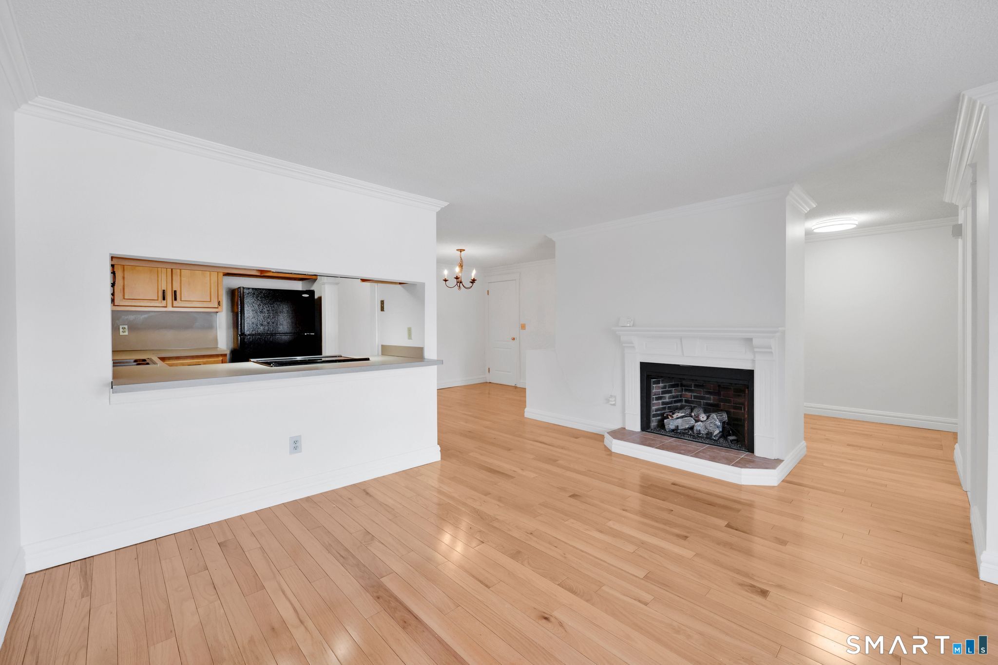 Homes for sale in Glastonbury, CT | 24 Dutton Pl Wy #24, Glastonbury, CT 06033 | MLS# 24158840