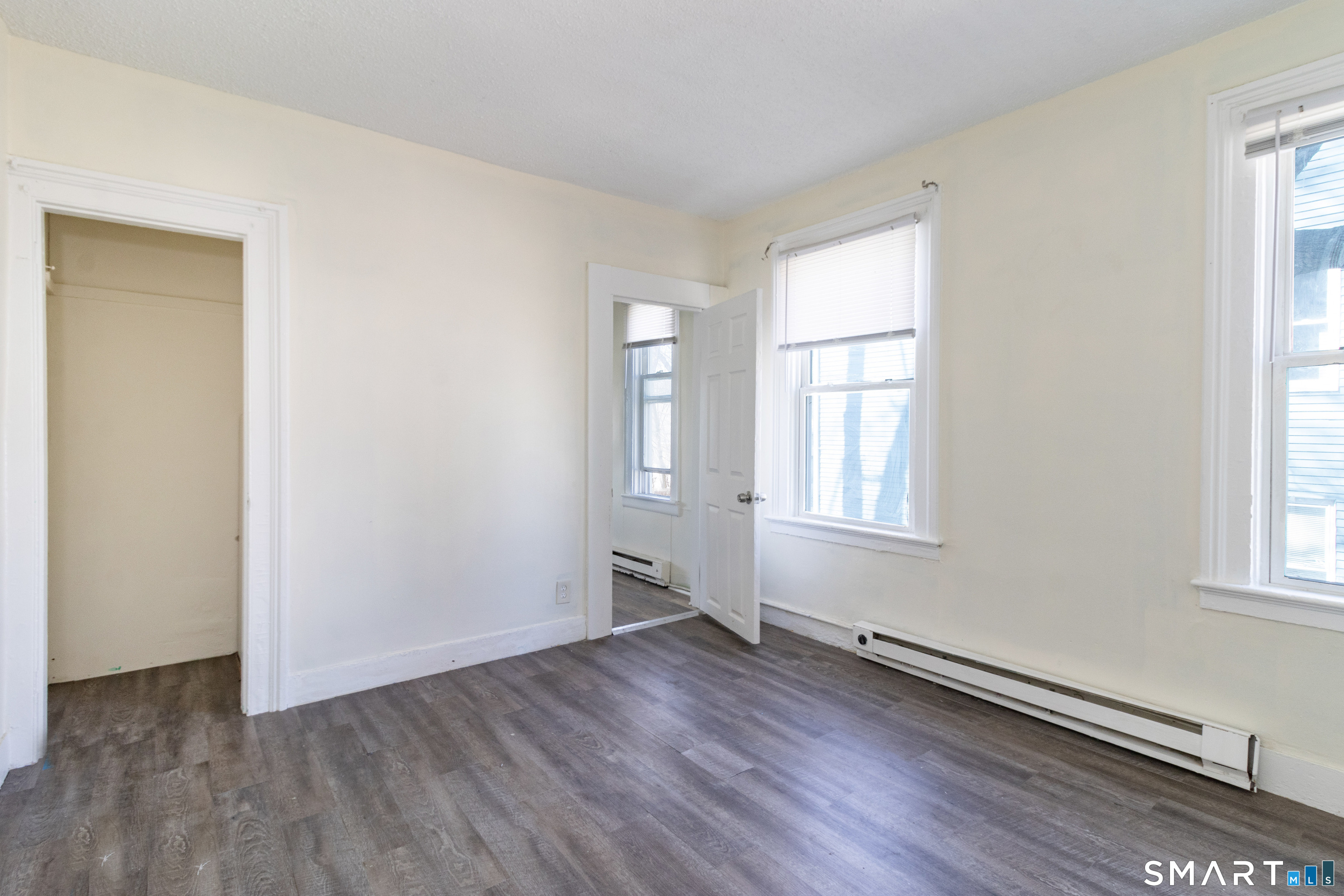 Homes for sale in Waterbury, CT | 23 Beacon St, Waterbury, CT 06704 | MLS# 24155841