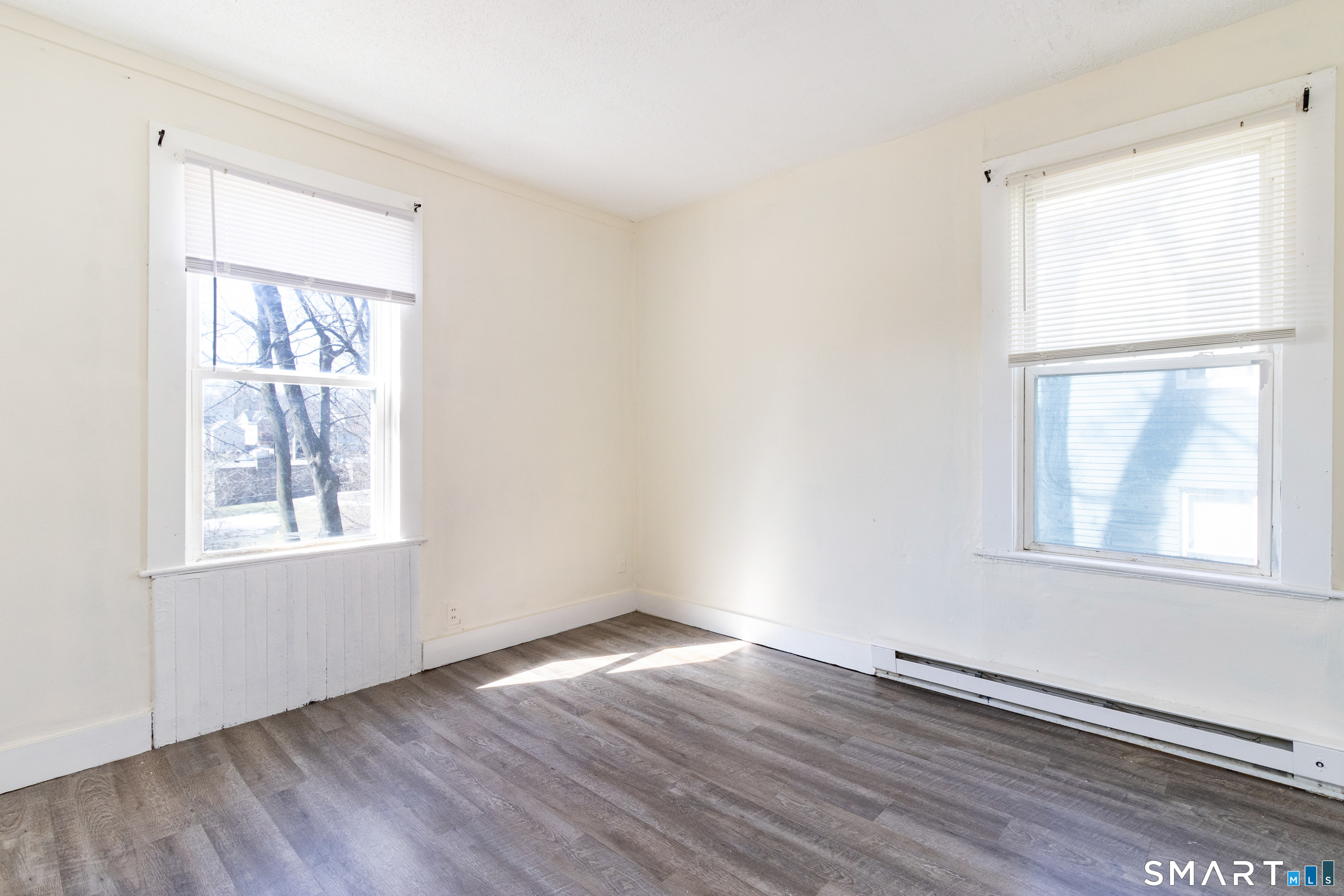 Homes for sale in Waterbury, CT | 23 Beacon St, Waterbury, CT 06704 | MLS# 24155841