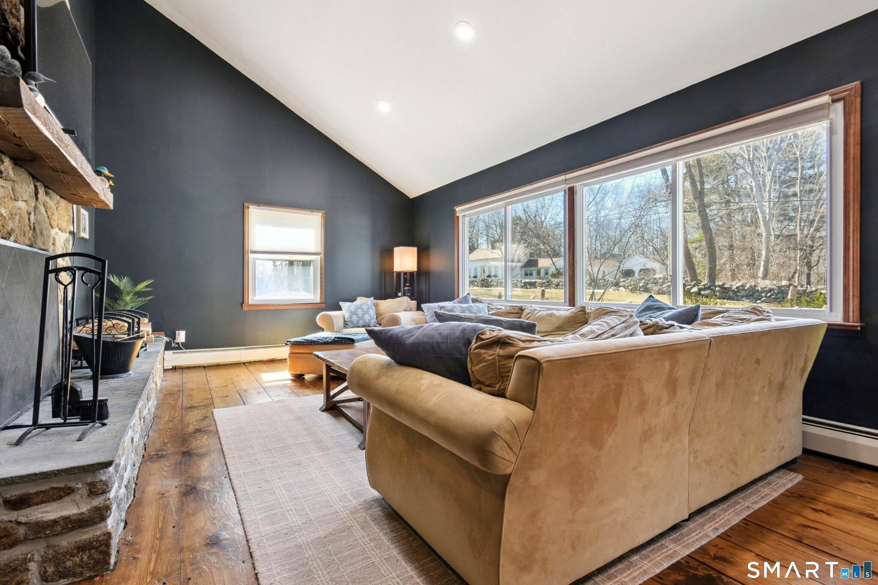 Homes for sale in Essex, CT | 23 Lynn Rd, Essex, CT 06442 | MLS# 24156078