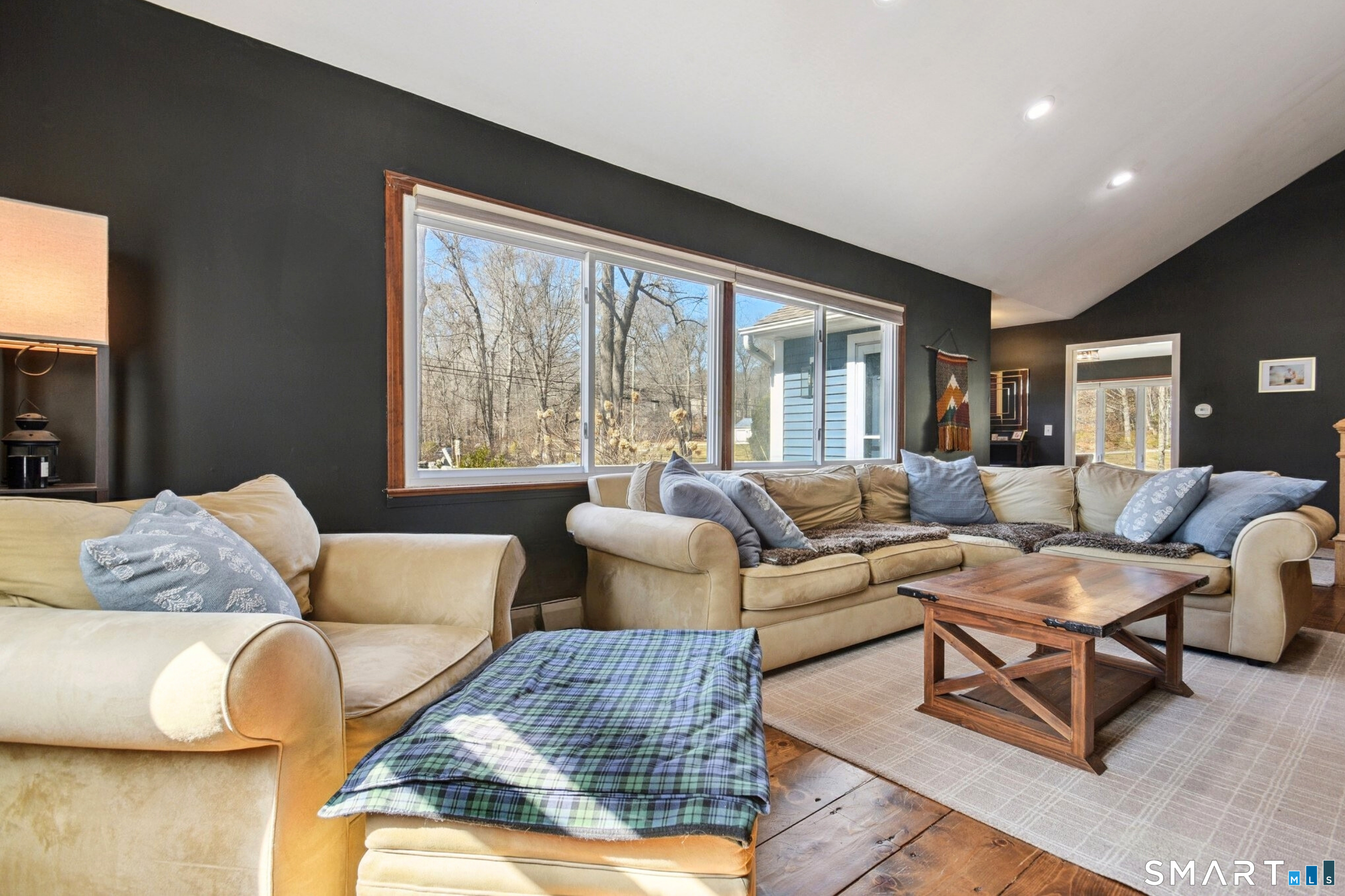 Homes for sale in Essex, CT | 23 Lynn Rd, Essex, CT 06442 | MLS# 24156078