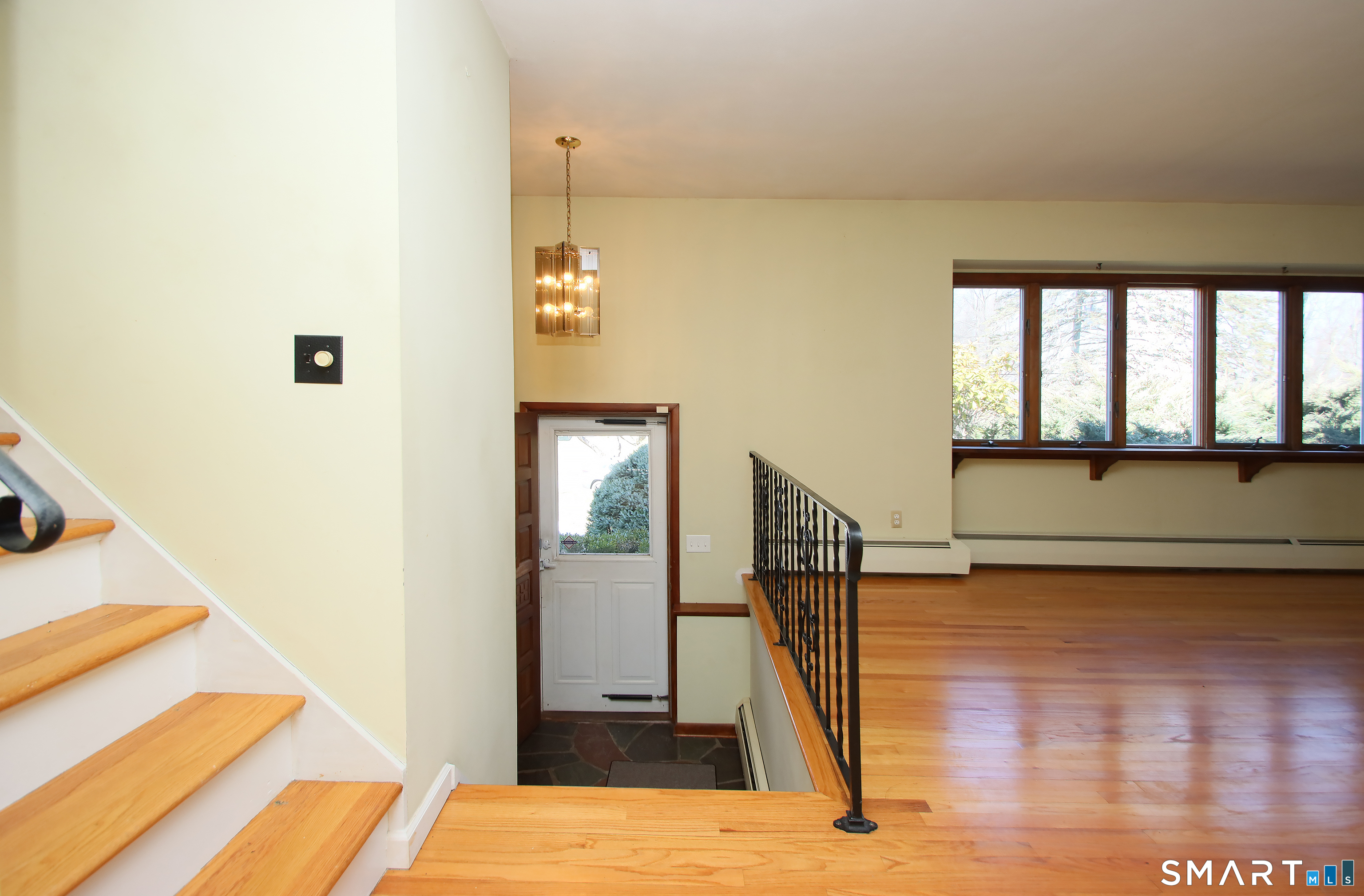 Homes for sale in New Fairfield, CT | 20 Smoke Hill Dr, New Fairfield, CT 06812 | MLS# 24157722