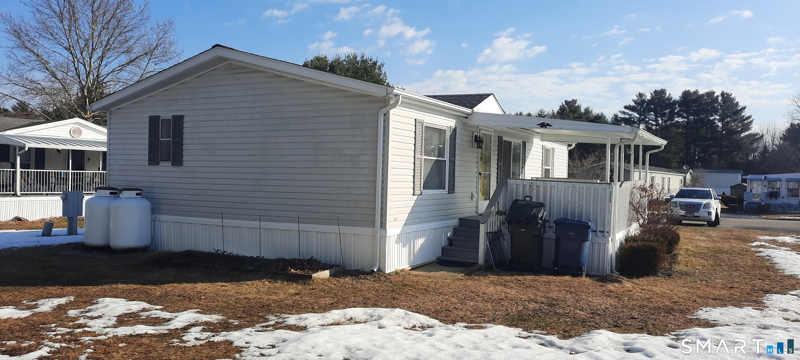 Homes for sale in Windham, CT | 17 Carolyn Ln, Windham, CT 06256 | MLS# 24158214