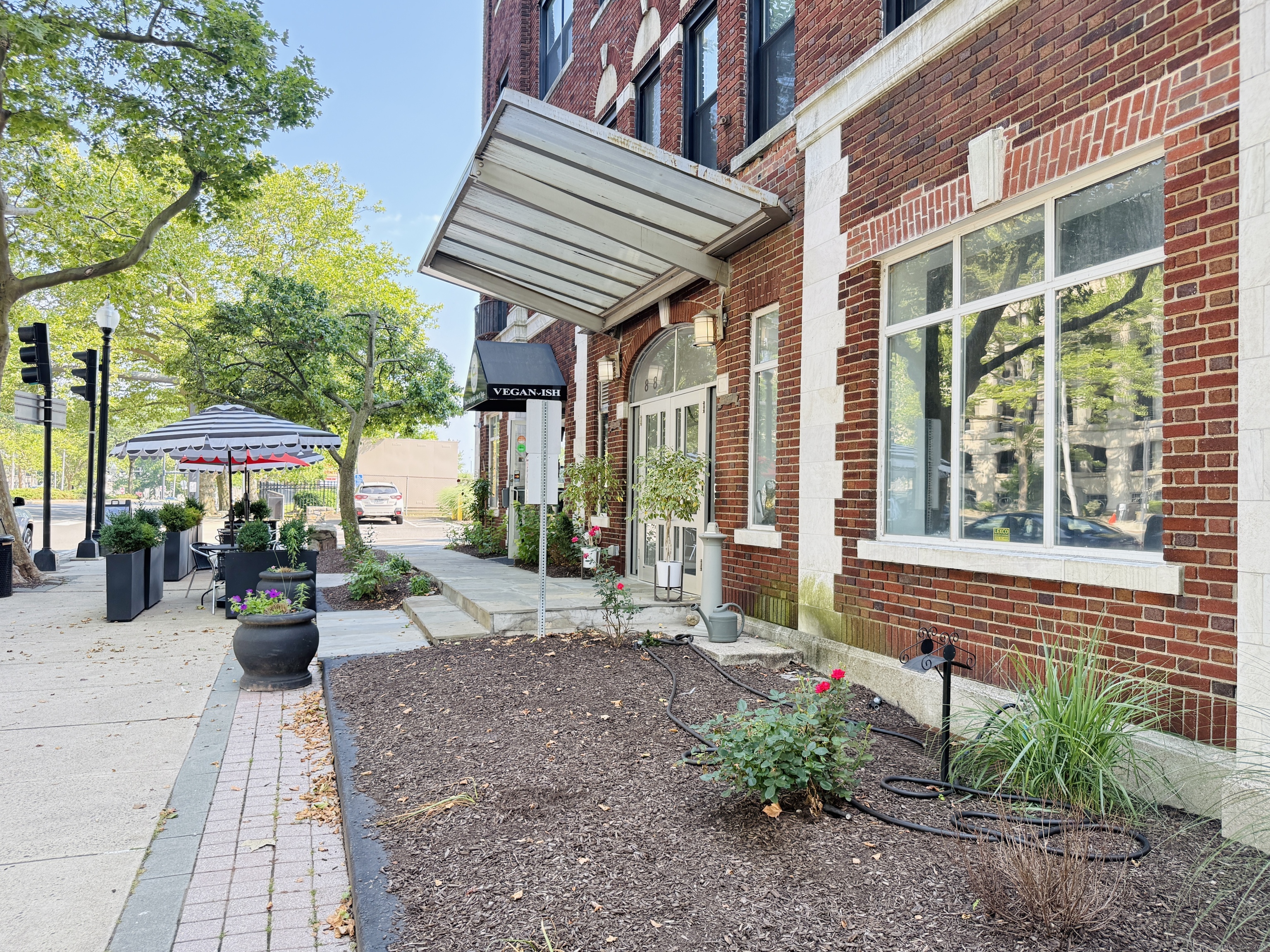 Featured Listing Photo