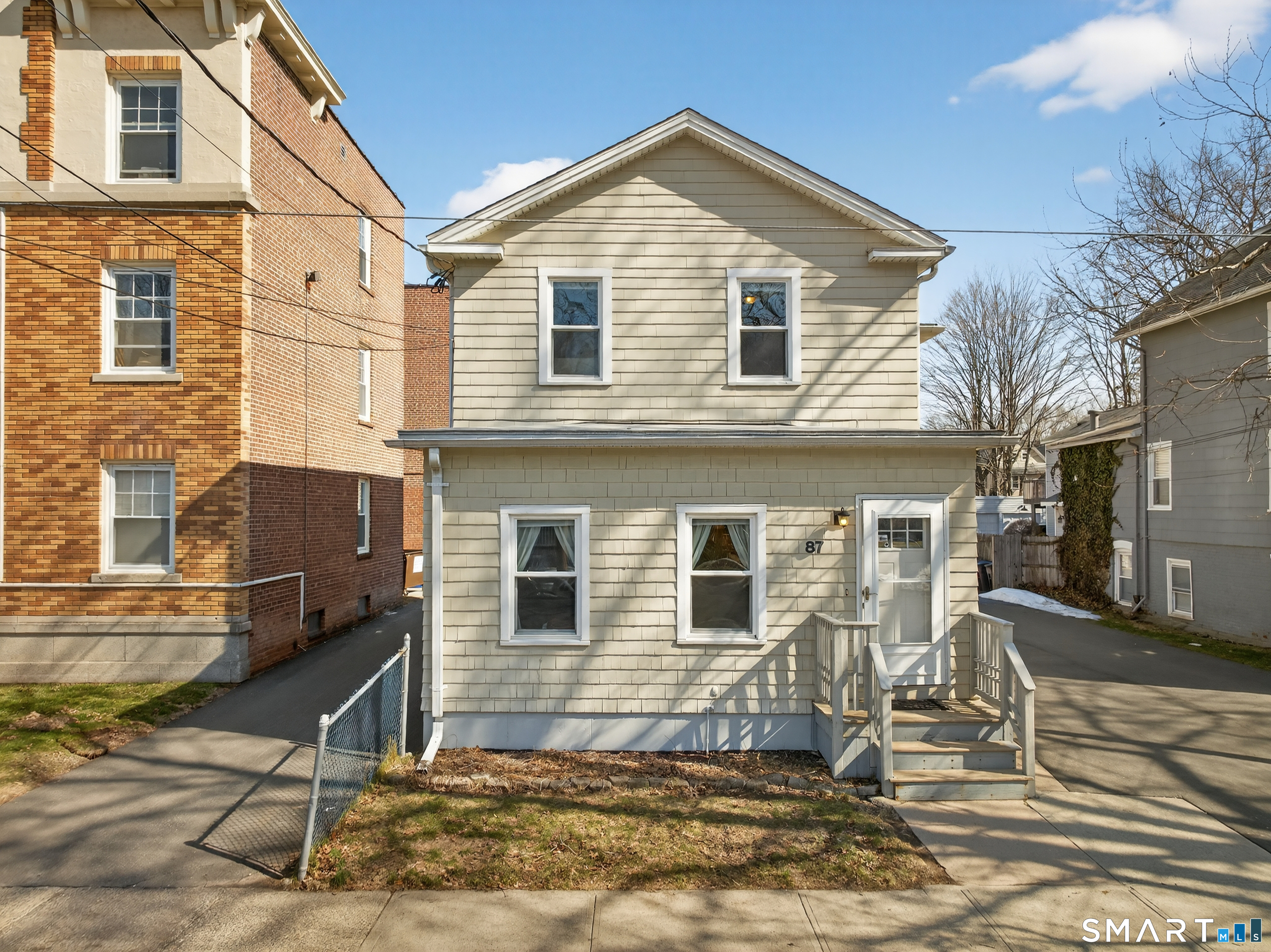 Homes for sale in New Haven, CT | 85 Bishop St, New Haven, CT 06511 | MLS# 24159177