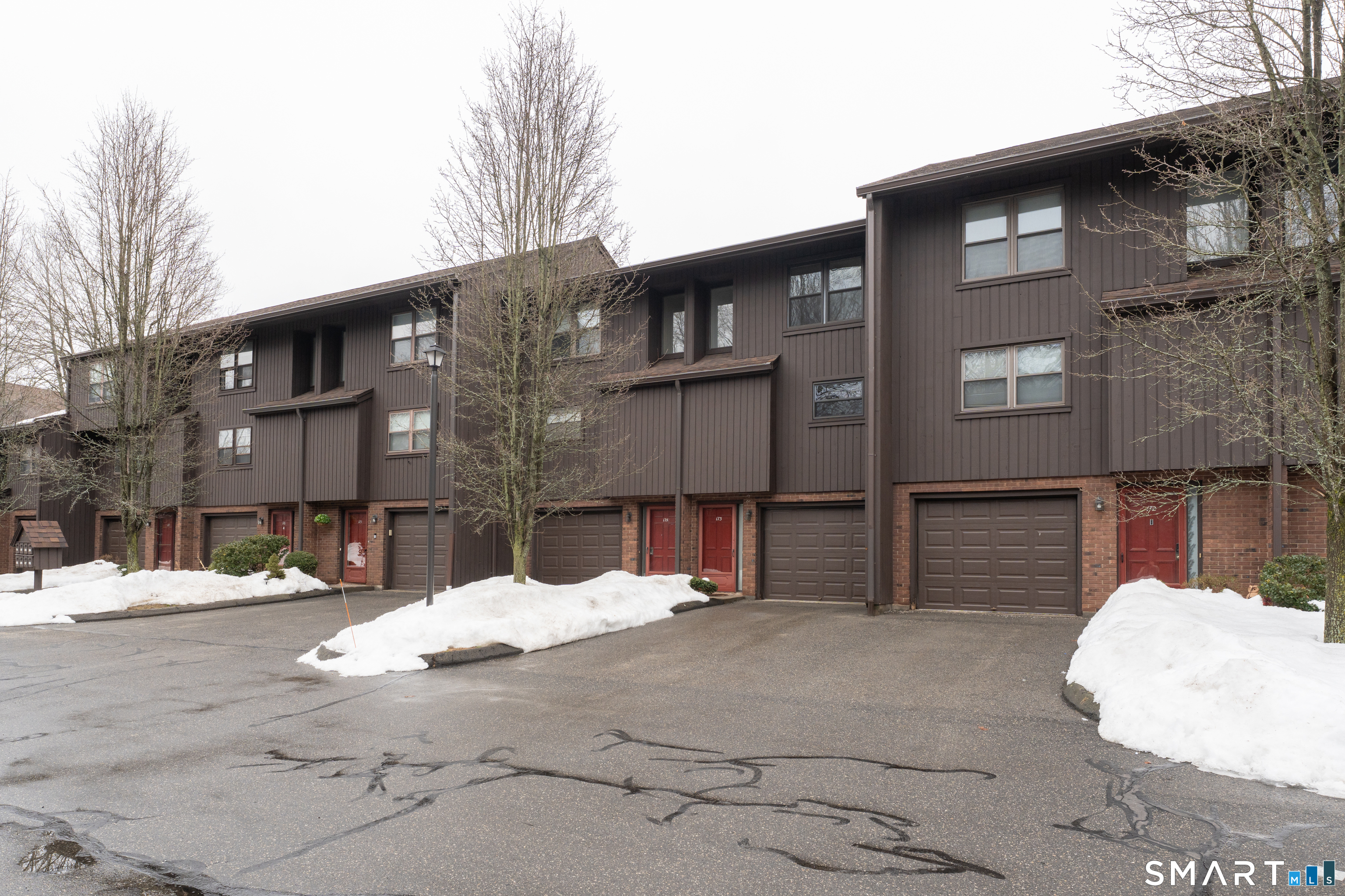 Homes for sale in Meriden, CT | 173 Natchaug Dr #173, Meriden, CT 06450 | MLS# 24159180