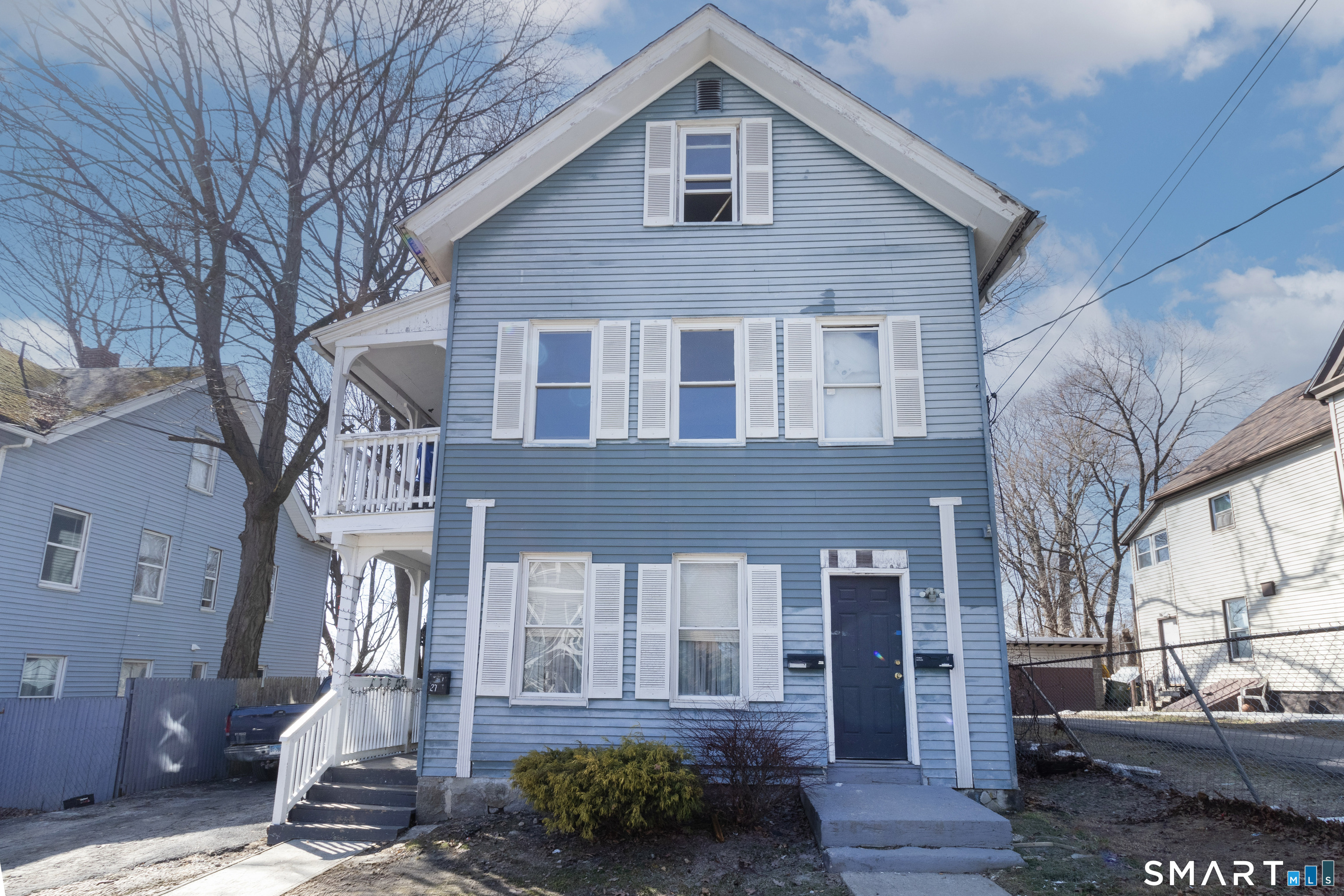 Homes for sale in Waterbury, CT | 27 Beacon St, Waterbury, CT 06704 | MLS# 24155846