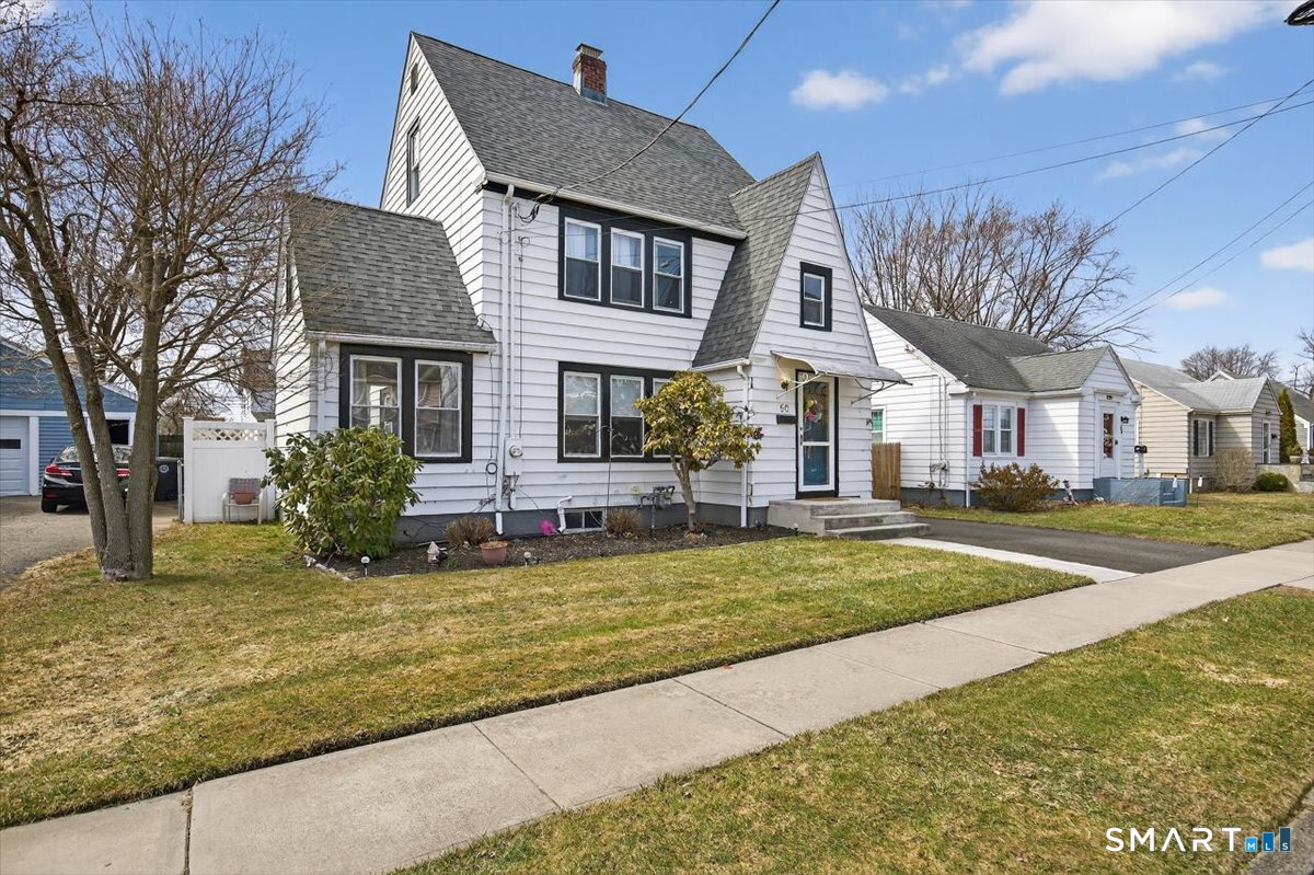 Homes for sale in Milford, CT | 50 Judson Pl, Milford, CT 06461 | MLS# 24159188