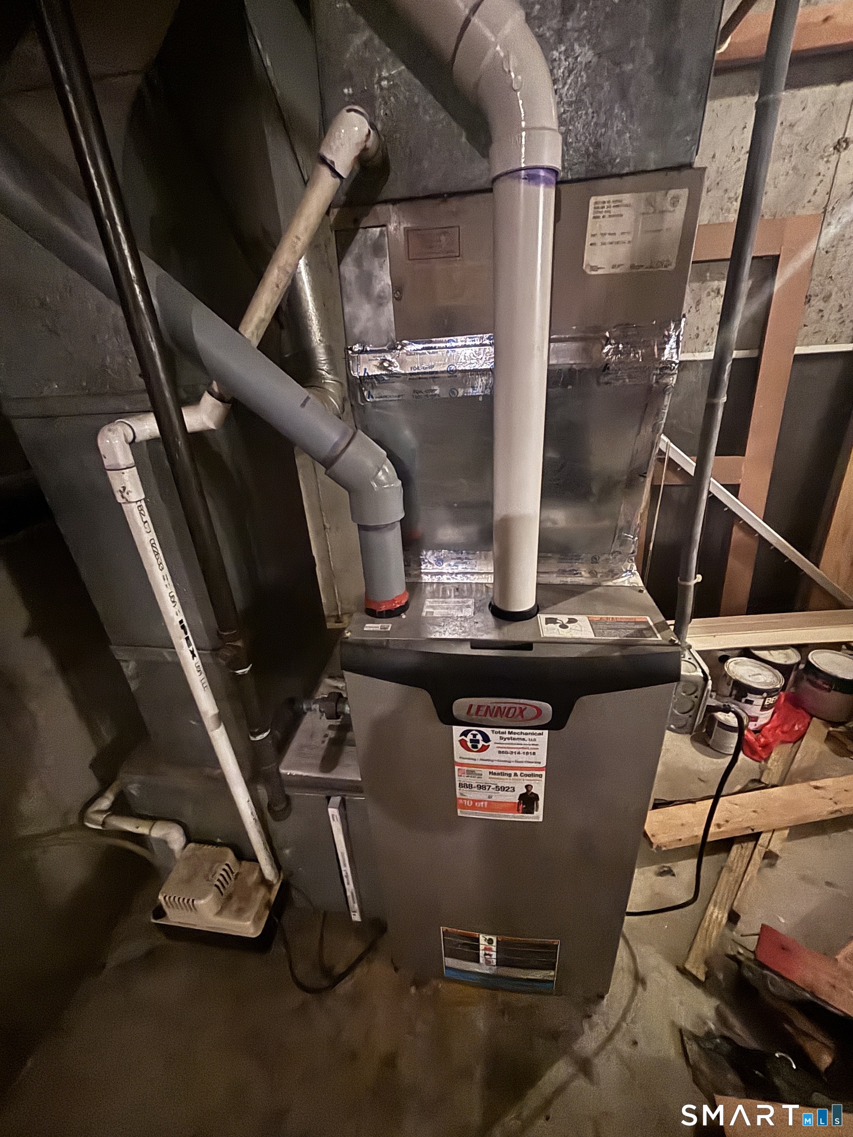 Homes for sale in Waterbury, CT | 101 Madeline Ave #APT 33, Waterbury, CT 06708 | MLS# 24159312