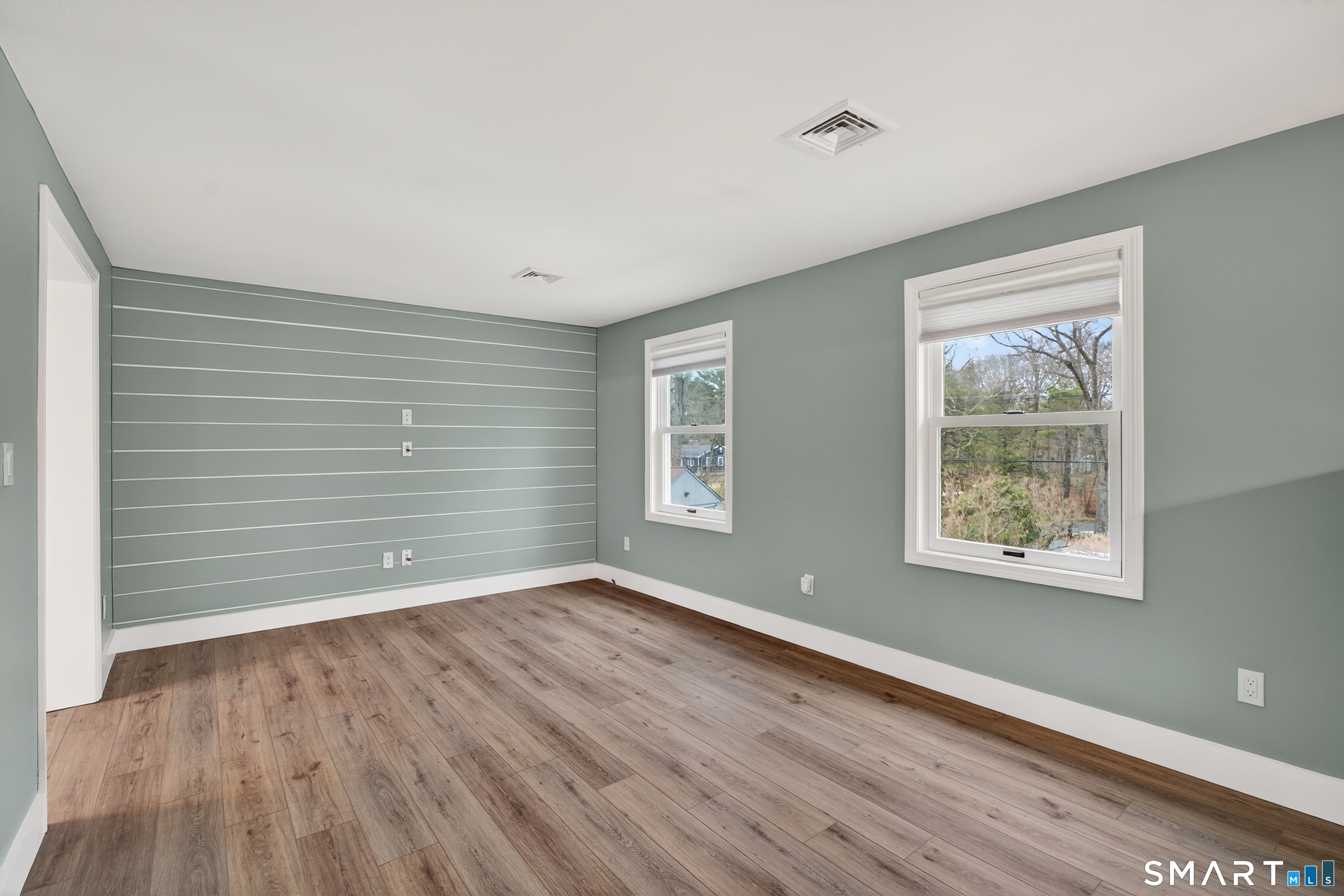 Homes for sale in Guilford, CT | 258 Nut Plains Rd, Guilford, CT 06437 | MLS# 24159340