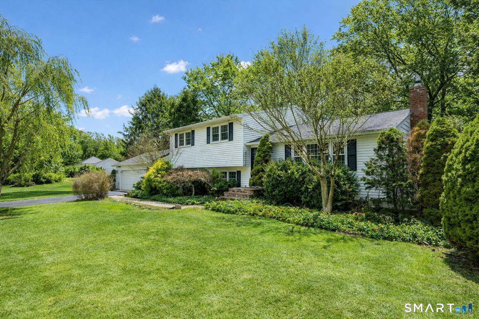 Homes for sale in Guilford, CT | 524 Nortontown Rd, Guilford, CT 06437 | MLS# 24157067