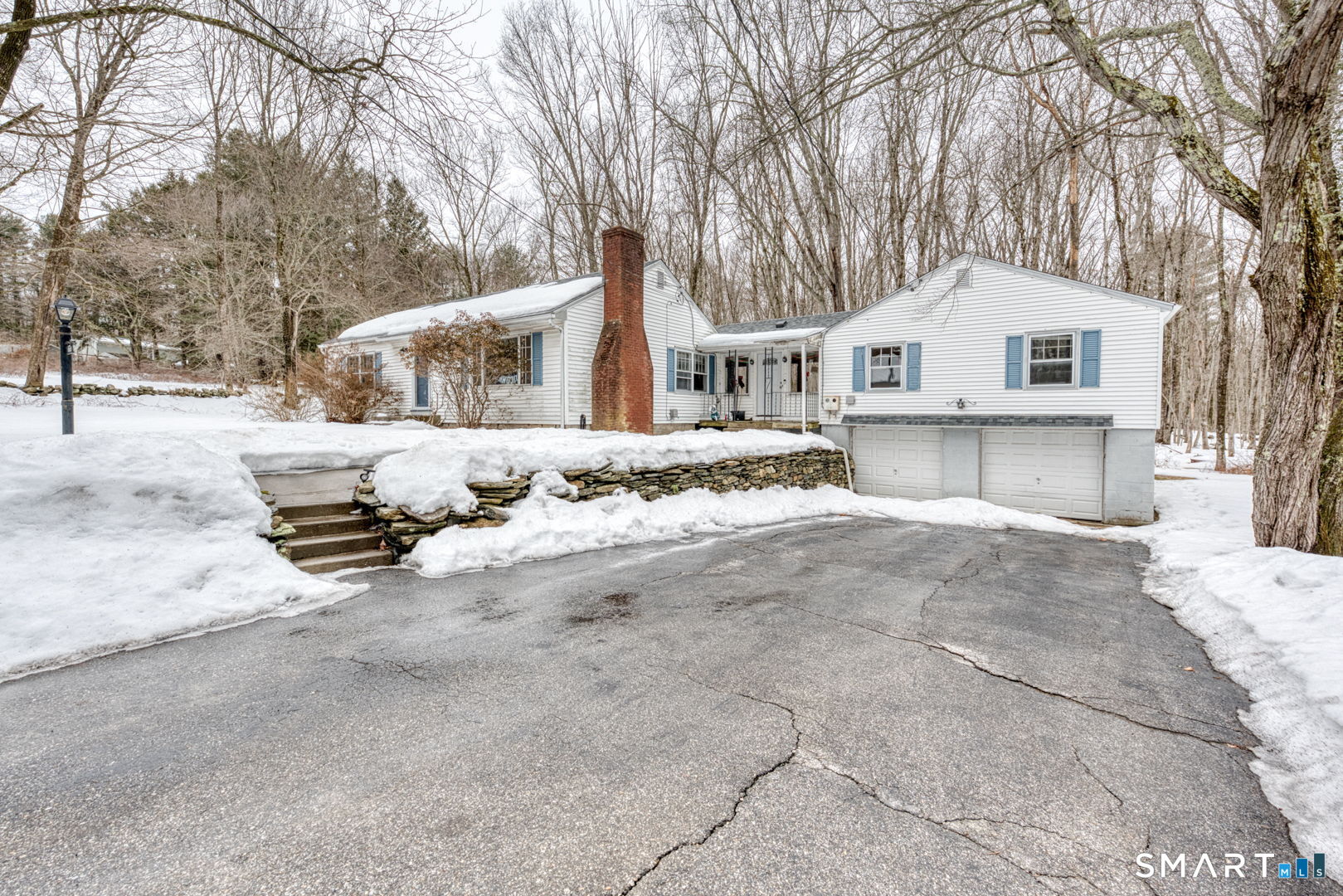 Homes for sale in Mansfield, CT | 113 Hanks Hill Rd, Mansfield, CT 06268 | MLS# 24156150