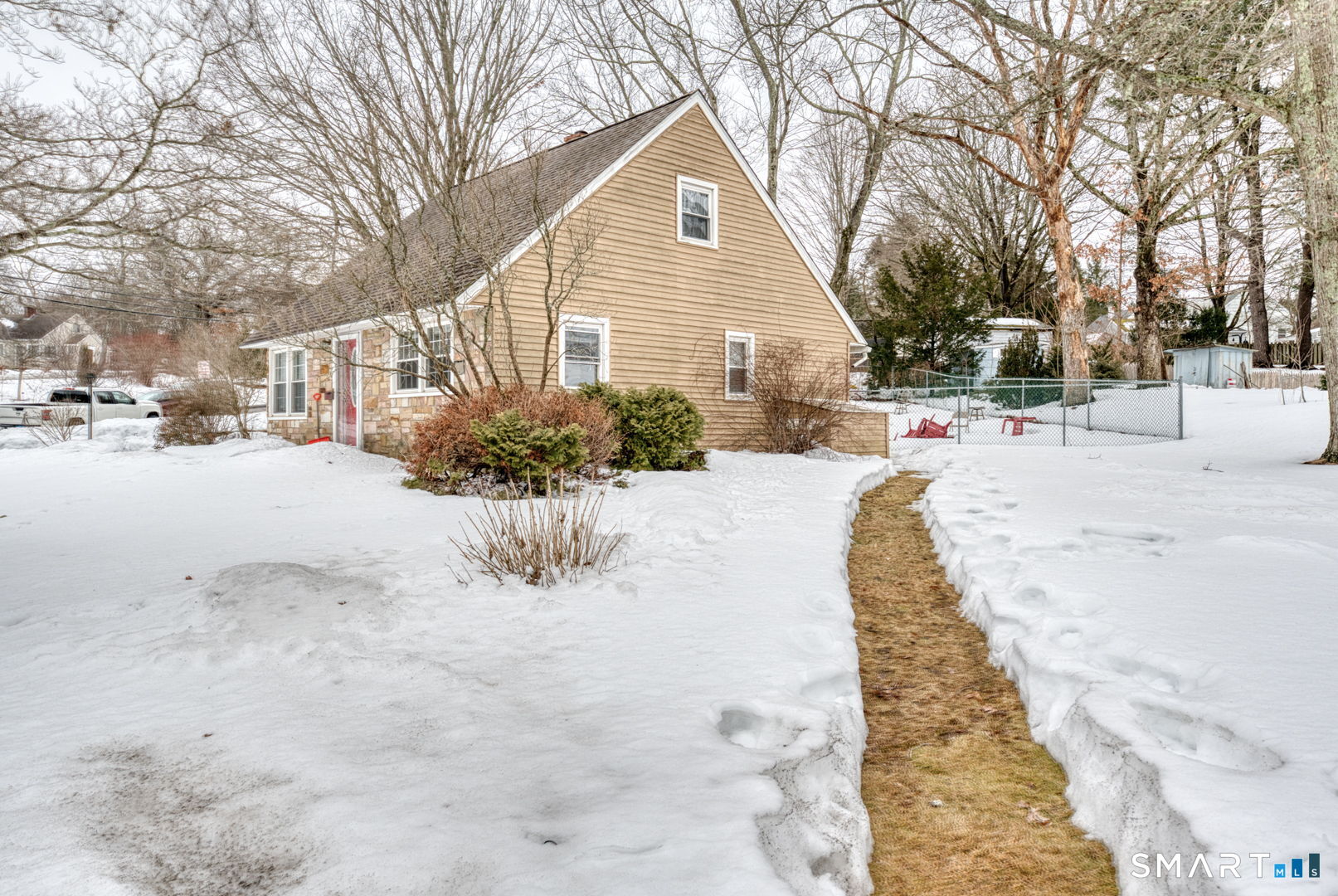 Homes for sale in Windham, CT | 69 Lynwood Dr, Windham, CT 06226 | MLS# 24156157