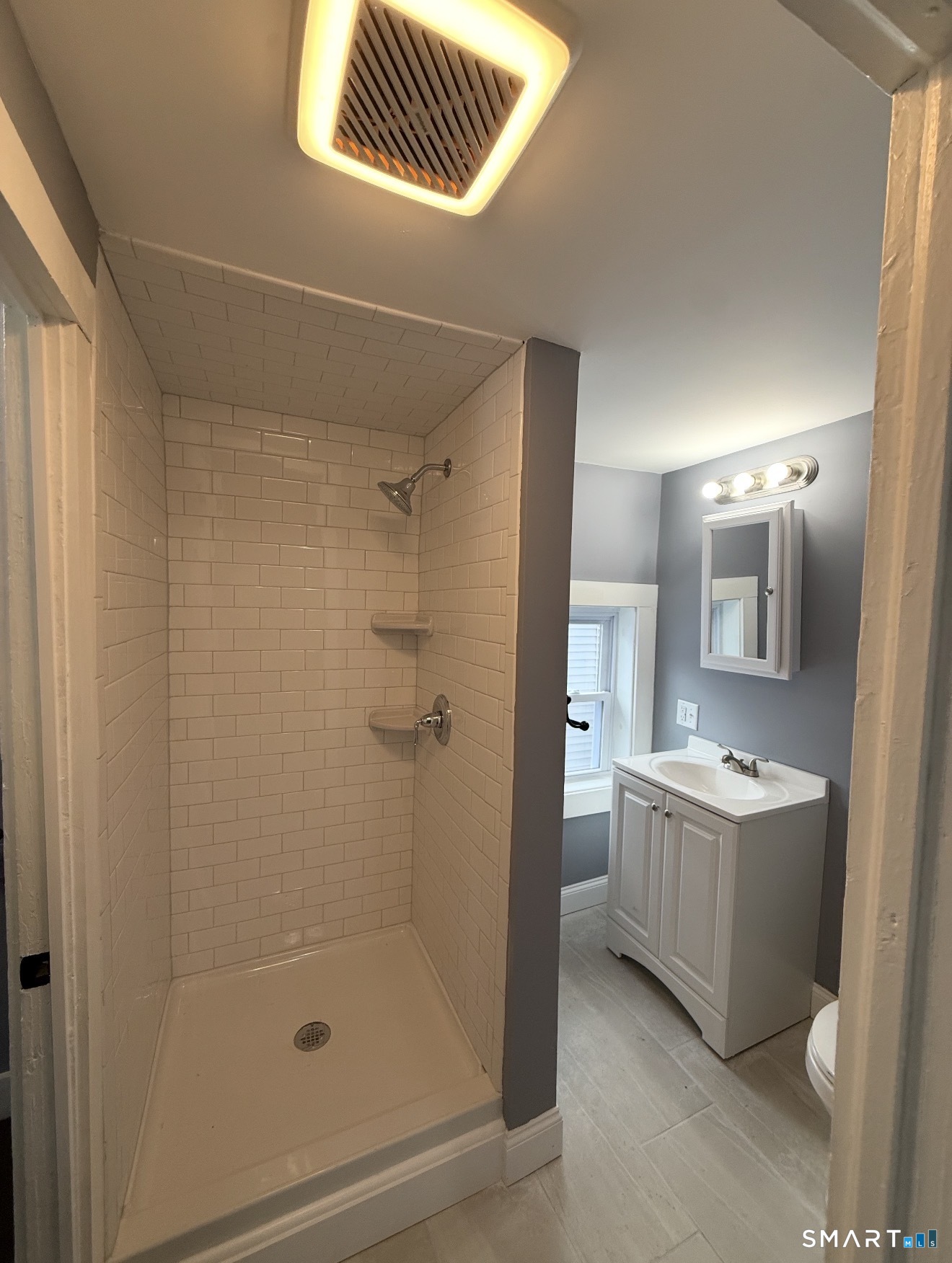 Homes for sale in Putnam, CT | 2 Lyon St, Putnam, CT 06260 | MLS# 24158379