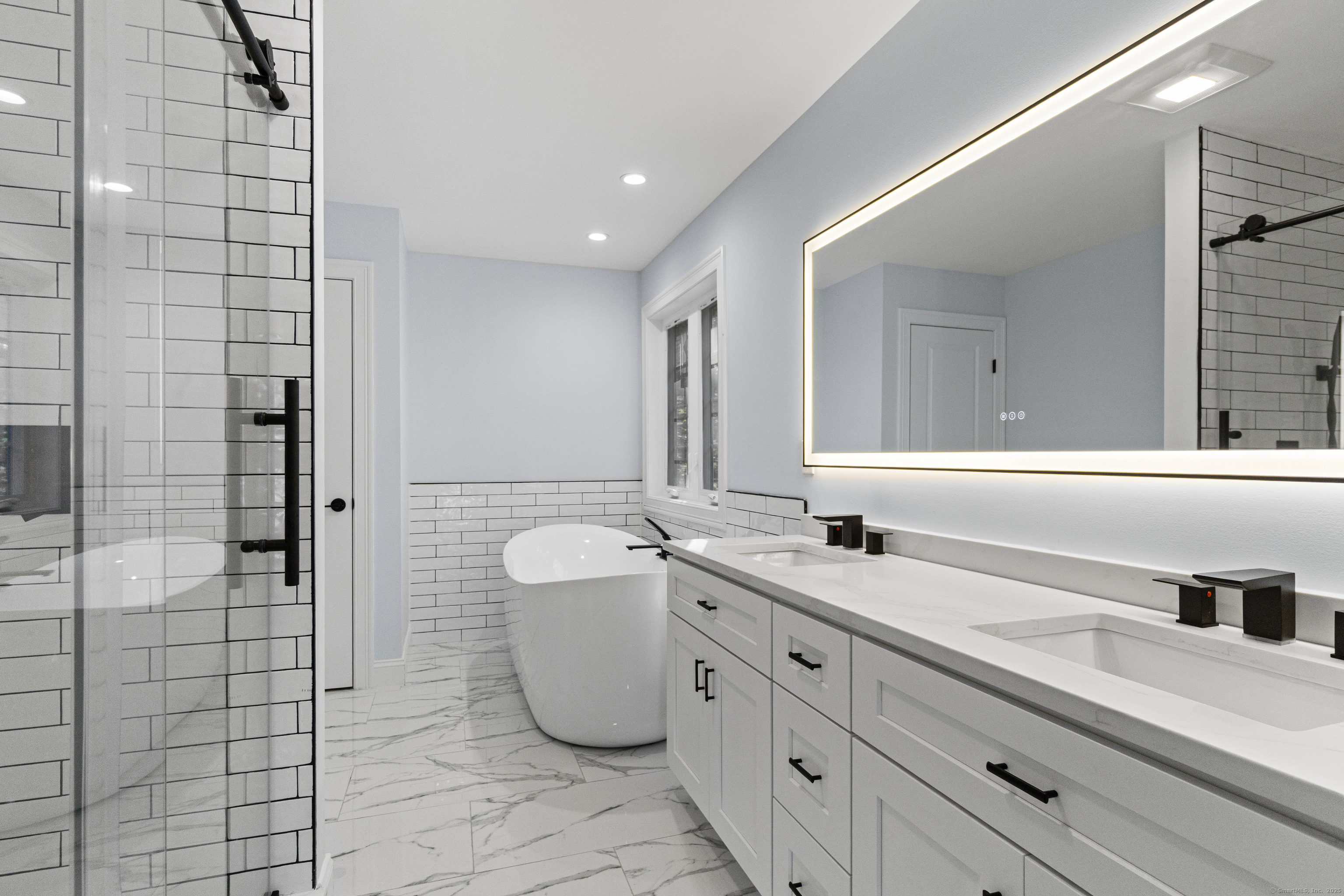 147 Blue Hills, Guilford, 06437, 4 Bedrooms Bedrooms, 0 ,3 BathroomsBathrooms,Single Family For Sale,For Sale,Blue Hills,0,24159586