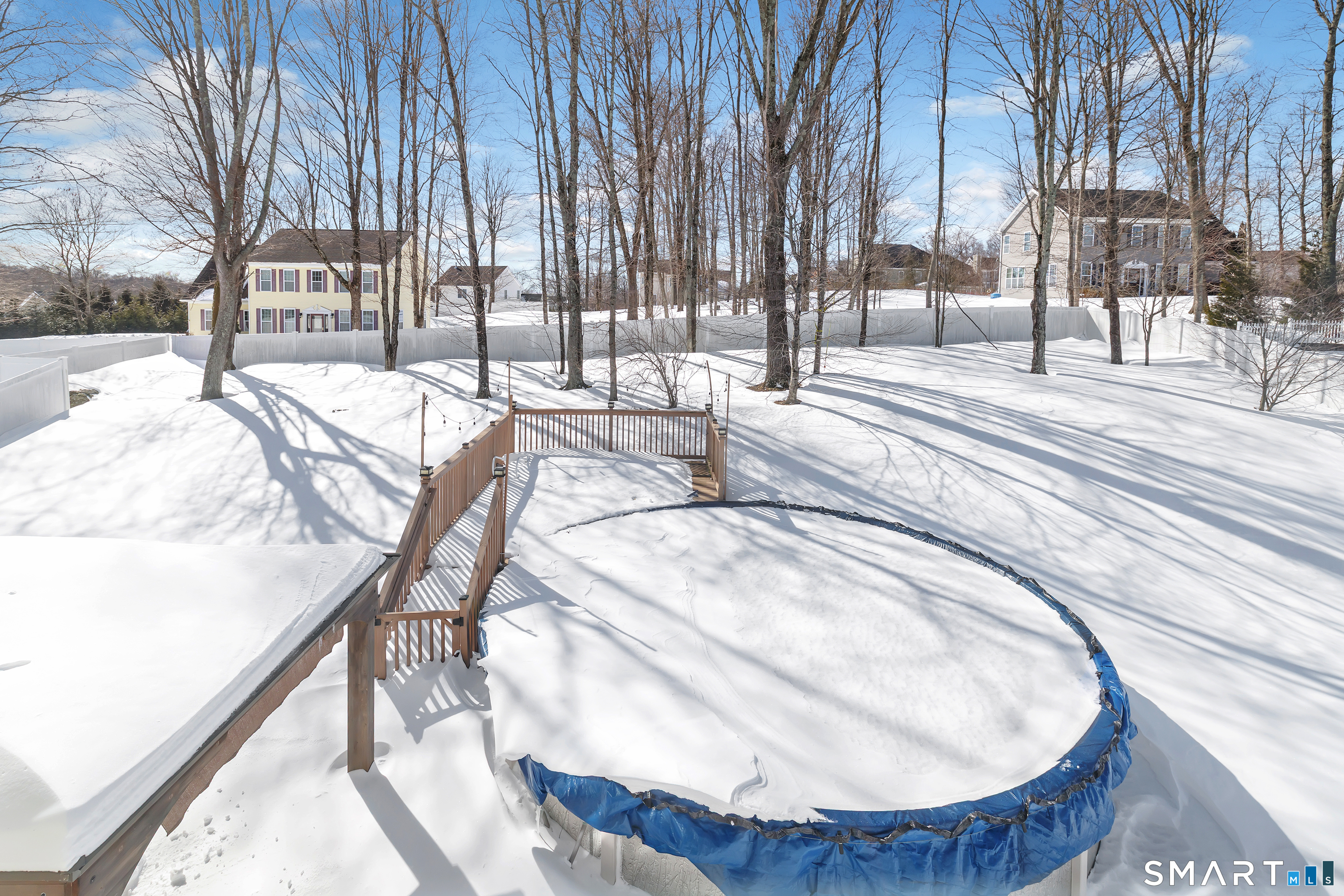 Homes for sale in Seymour, CT | 9 Fox Run Ln, Seymour, CT 06483 | MLS# 24159501