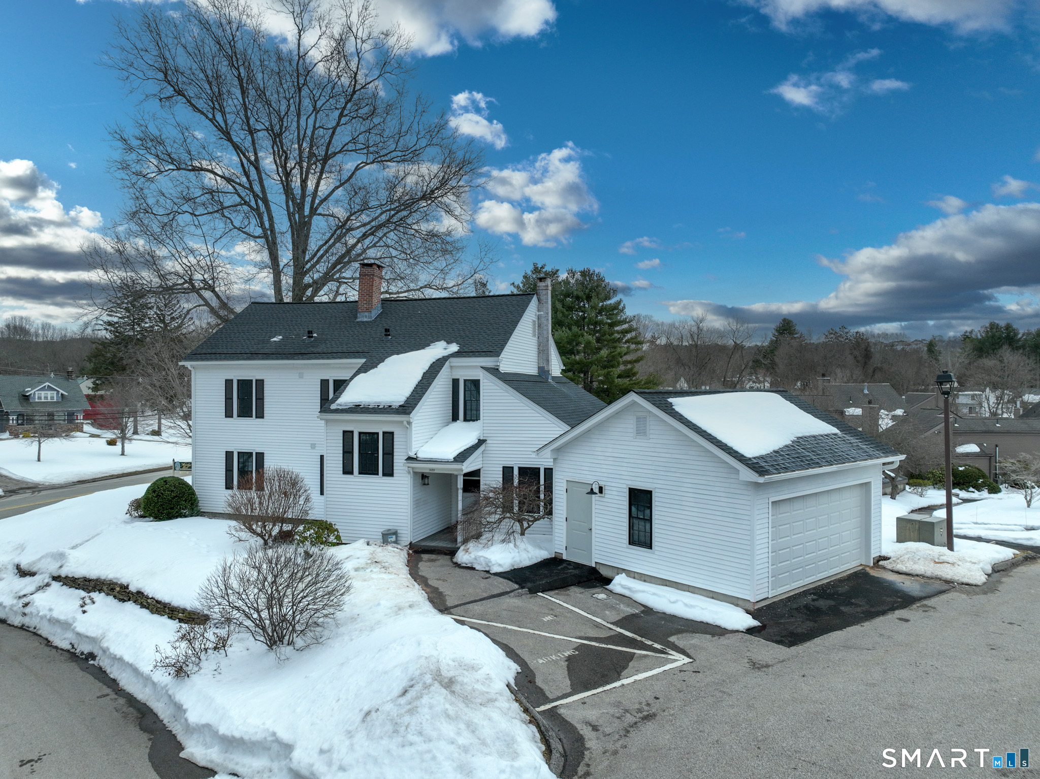 Homes for sale in Glastonbury, CT | 1489 Main St, Glastonbury, CT 06033 | MLS# 24159532