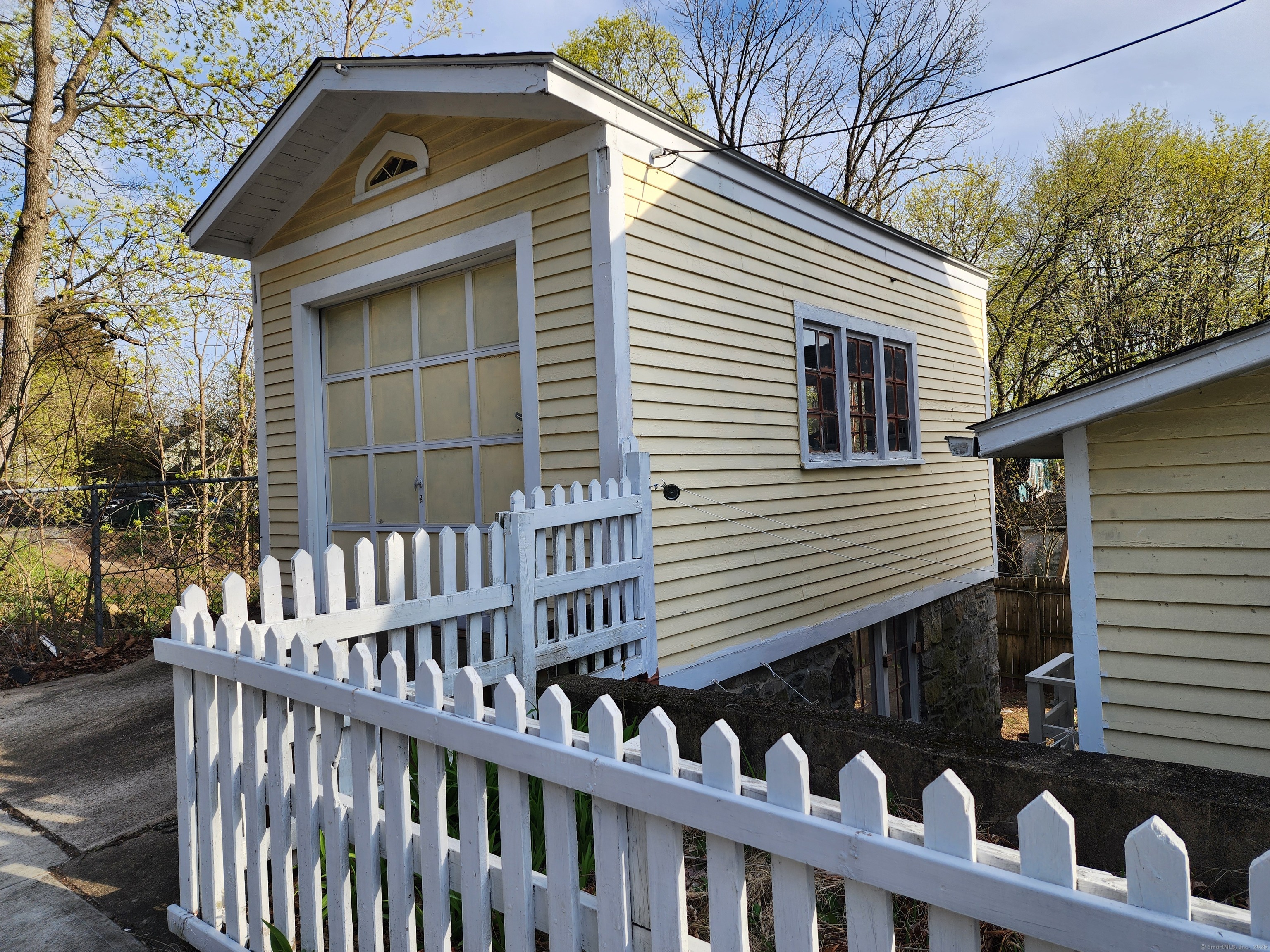 Homes for sale in Windham, CT | 129 Walnut St, Windham, CT 06226 | MLS# 24159602