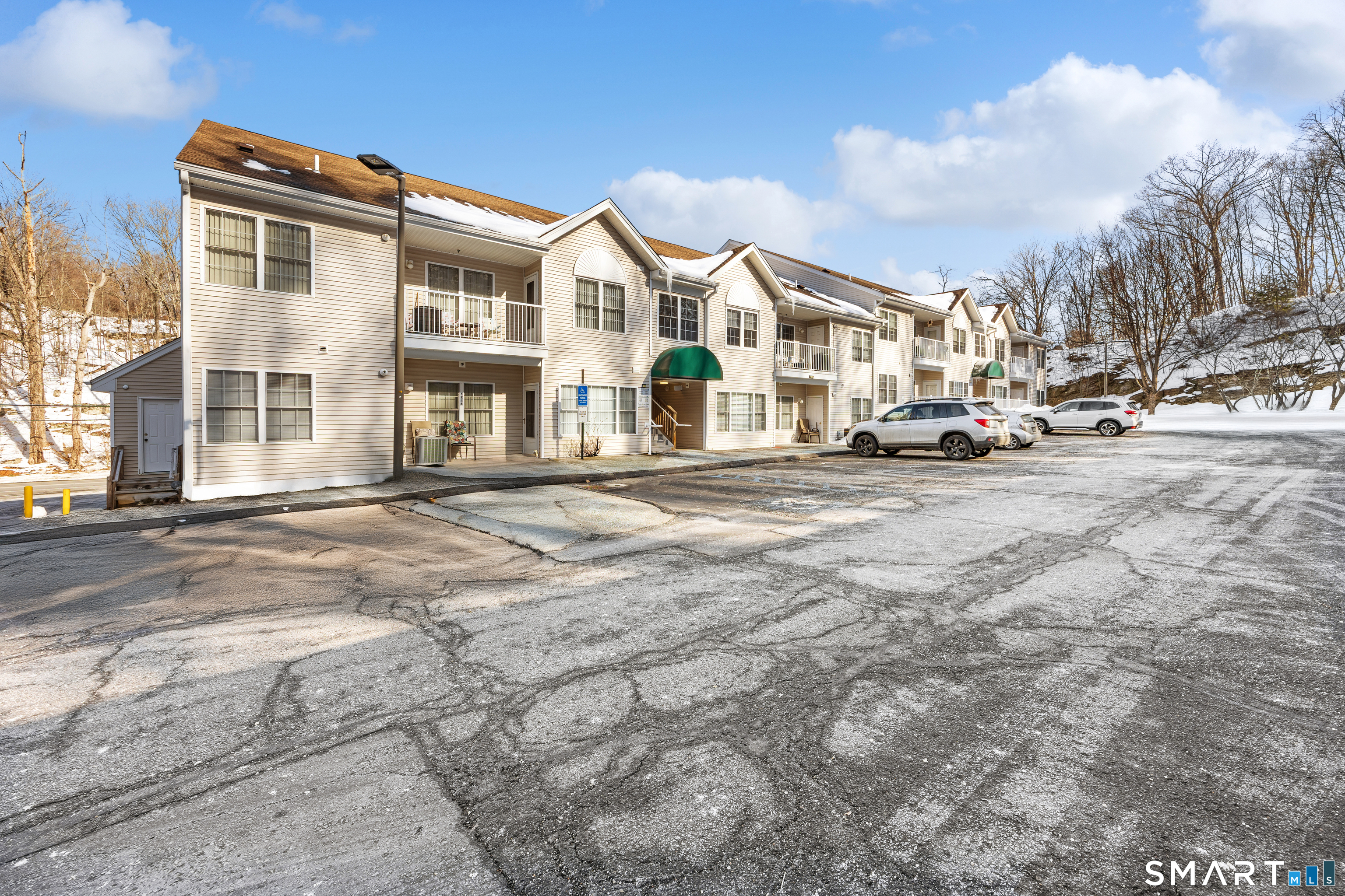 Featured Listing Photo