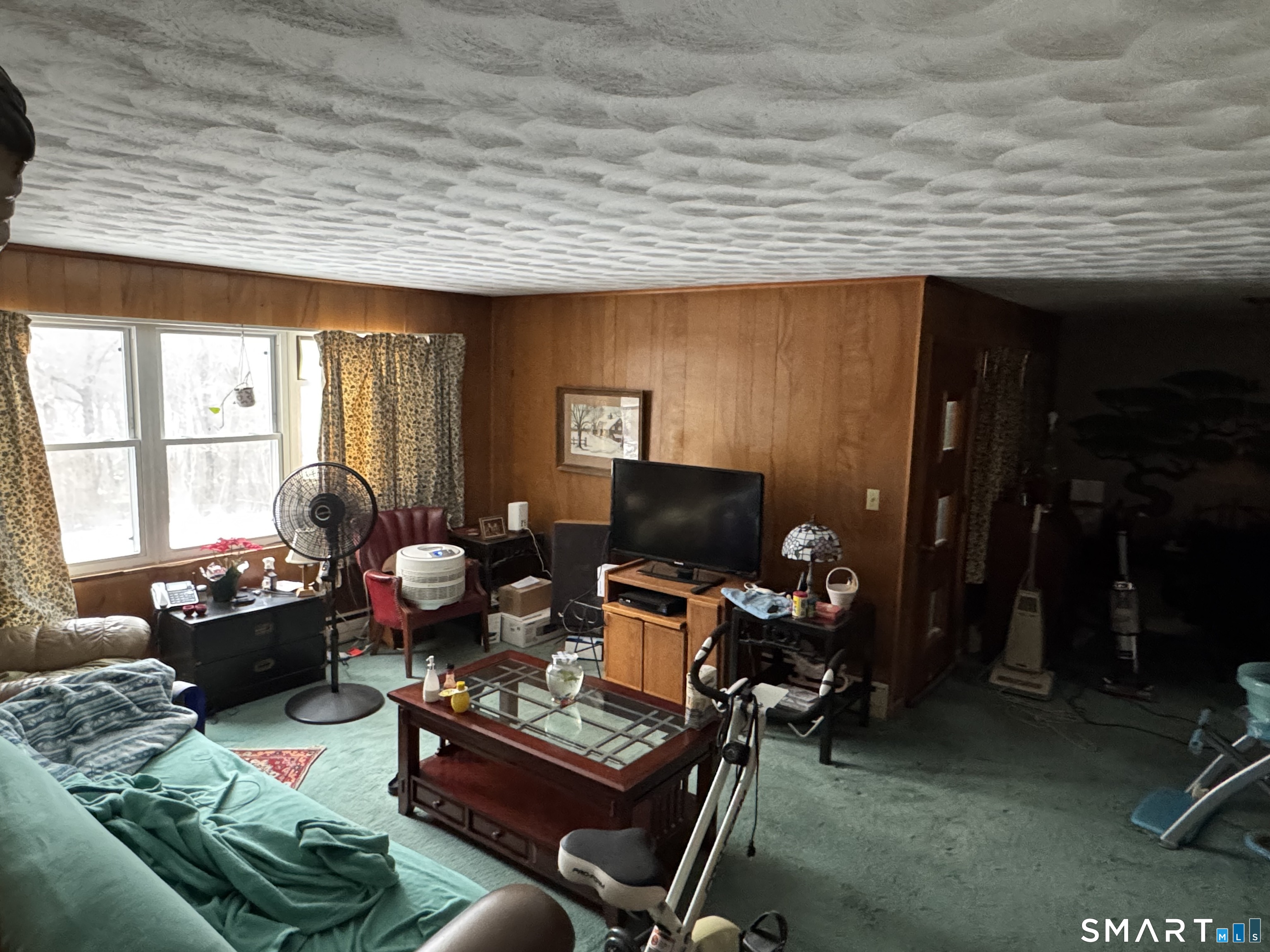 Homes for sale in Ledyard, CT | 9 Oakridge Dr, Ledyard, CT 06335 | MLS# 24148667