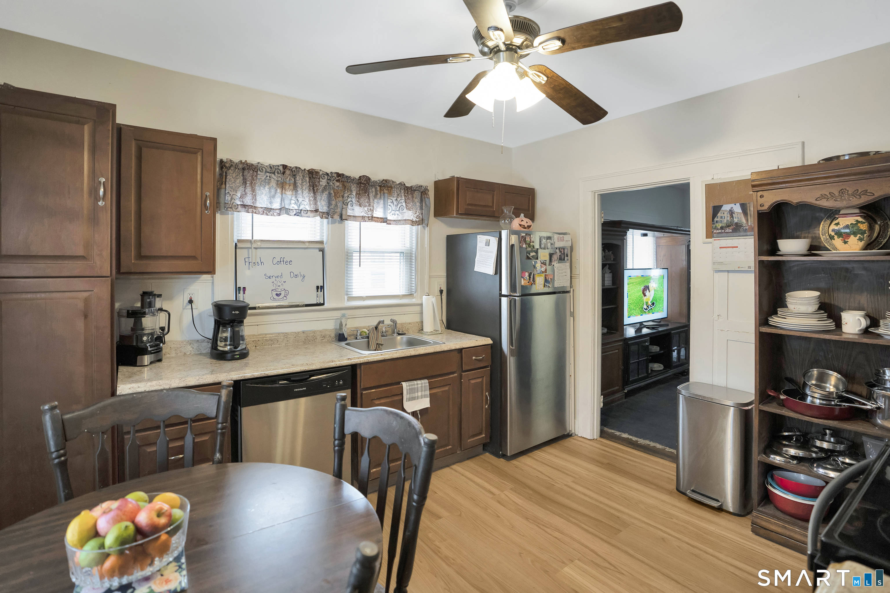 Homes for sale in West Haven, CT | 20 Marshall St, West Haven, CT 06516 | MLS# 24159564