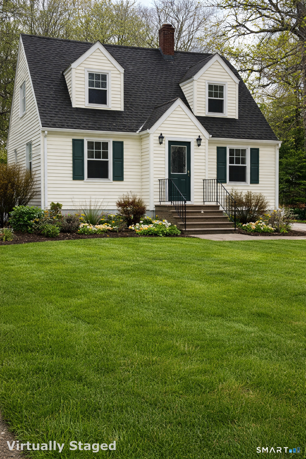 Homes for sale in North Haven, CT | 24 North Ave, North Haven, CT 06473 | MLS# 24157340