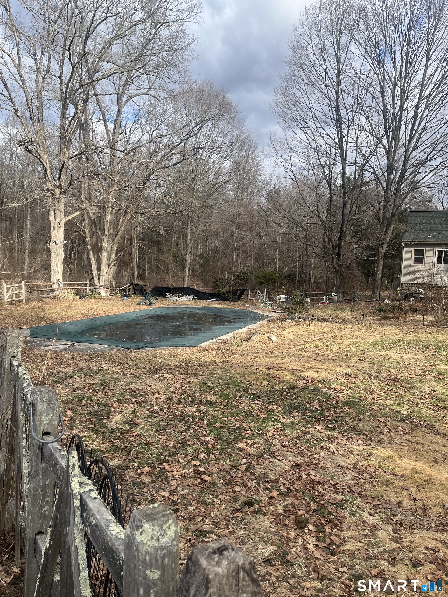 Homes for sale in Middlebury, CT | 61 Sandy Hill Rd, Middlebury, CT 06762 | MLS# 24148828