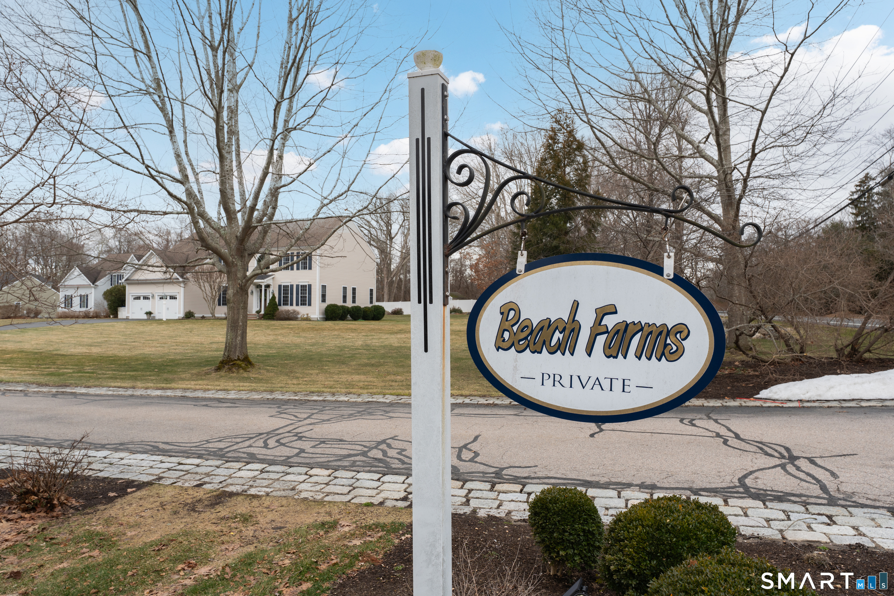 Homes for sale in Old Lyme, CT | 1 Haywagon Dr, Old Lyme, CT 06371 | MLS# 24159513