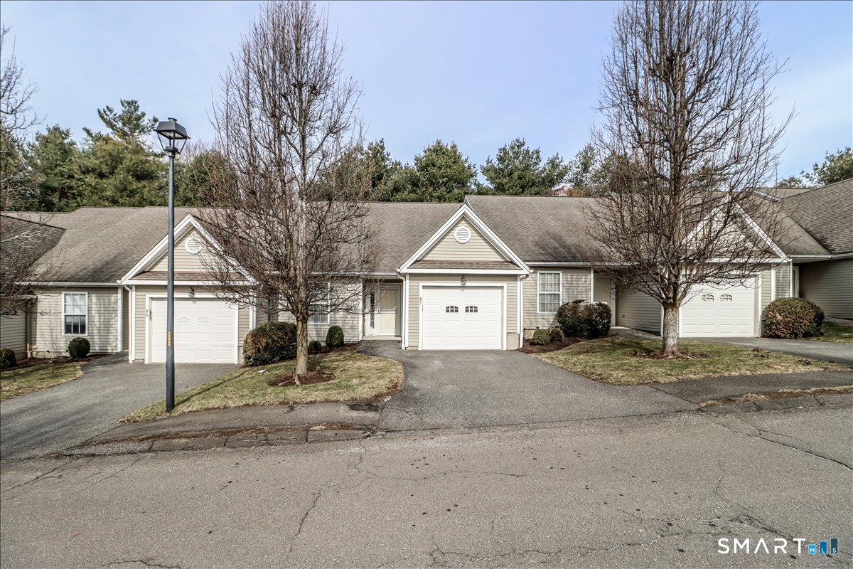 Homes for sale in Newtown, CT | 87 Haley Ln #87, Newtown, CT 06482 | MLS# 24159682