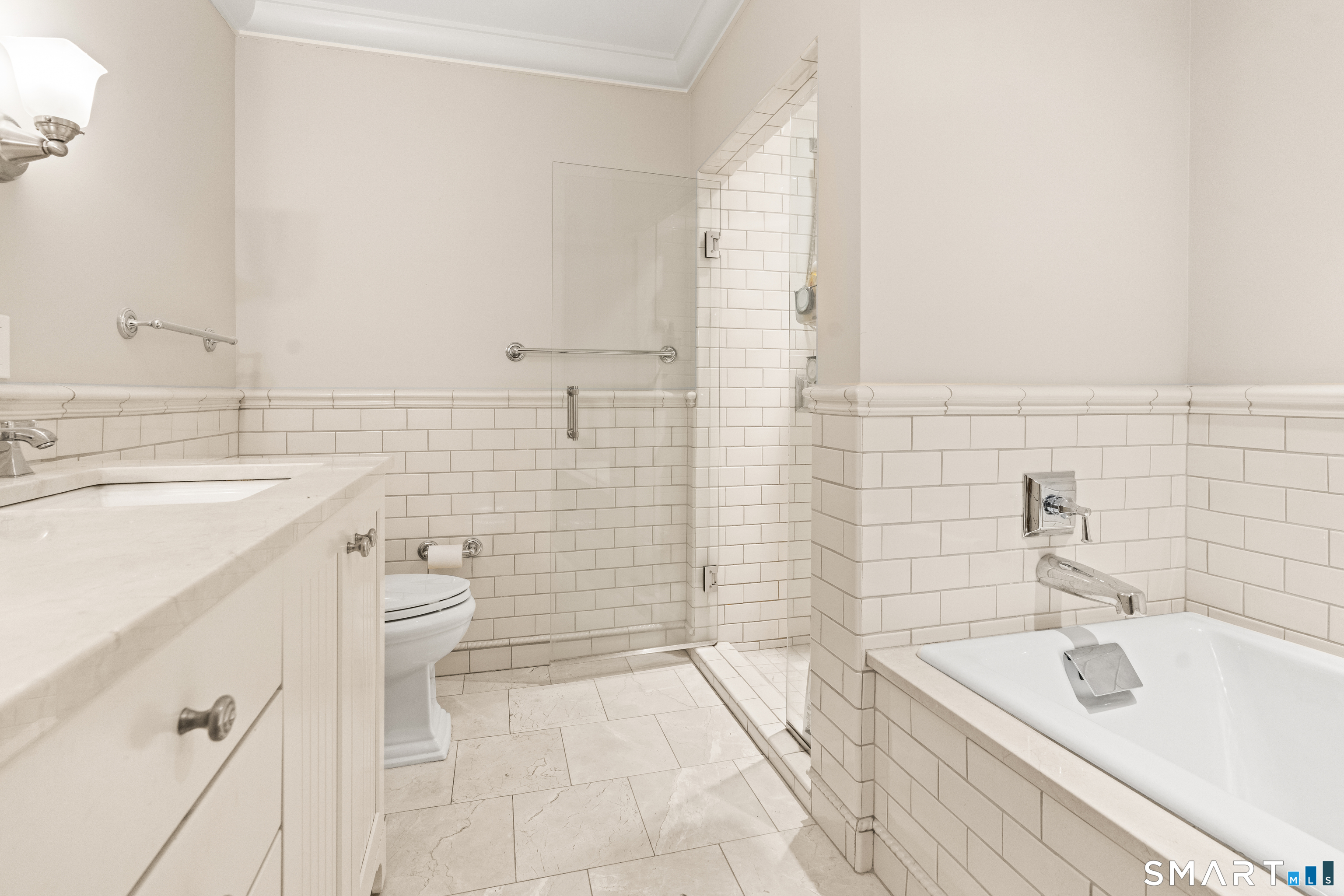 85 Memorial, West Hartford, 06107, 2 Bedrooms Bedrooms, 0 ,2 BathroomsBathrooms,Condo/co-op For Sale,For Sale,Memorial,0,24159685