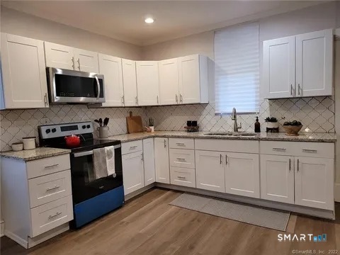 Homes for sale in Waterbury, CT | 163 Draher St, Waterbury, CT 06708 | MLS# 24159371