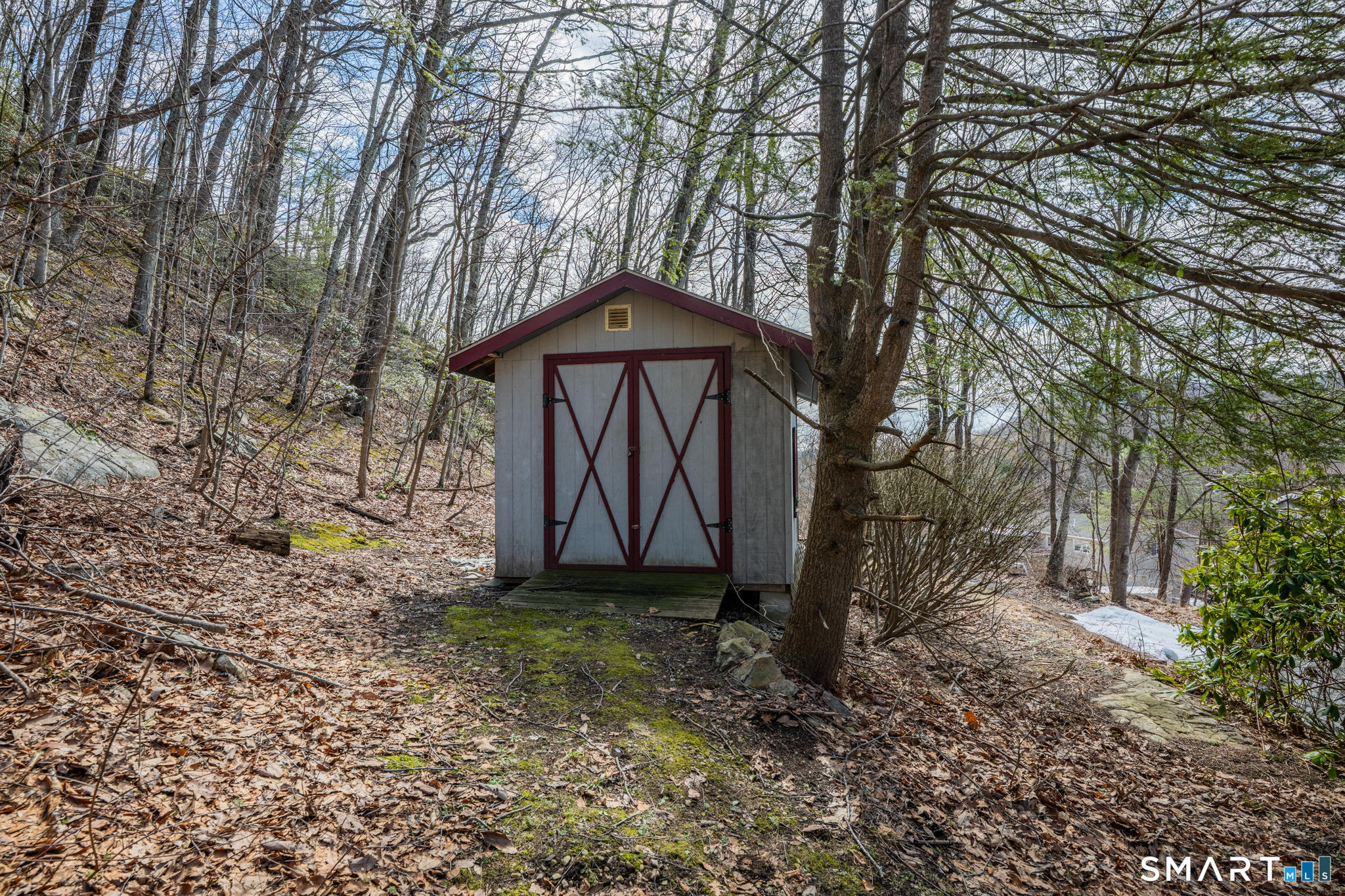 Homes for sale in New Milford, CT | 40 Little Bear Hill Rd, New Milford, CT 06776 | MLS# 24159762