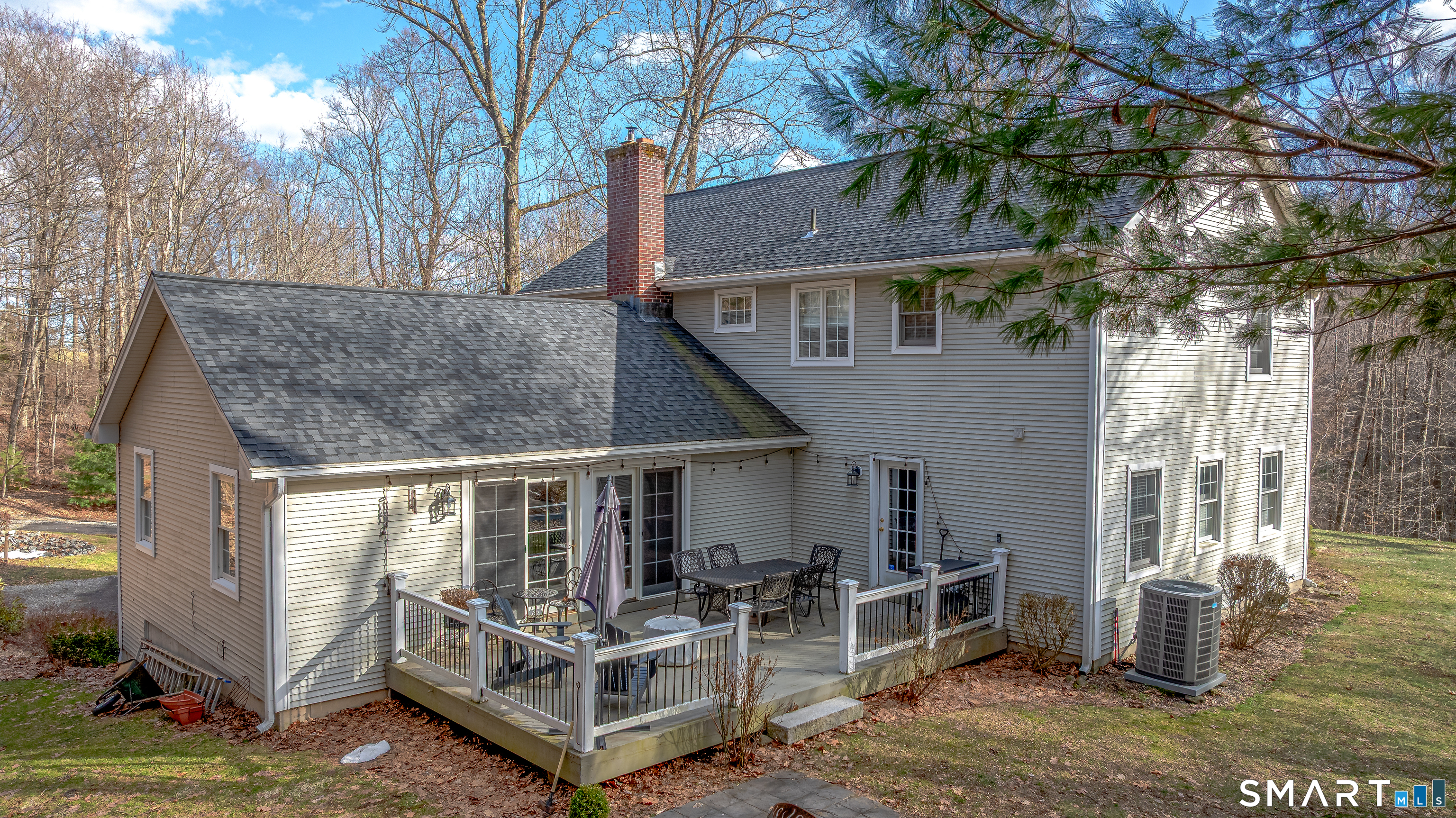 Homes for sale in Middlebury, CT | 366 Charcoal Ave, Middlebury, CT 06762 | MLS# 24158517