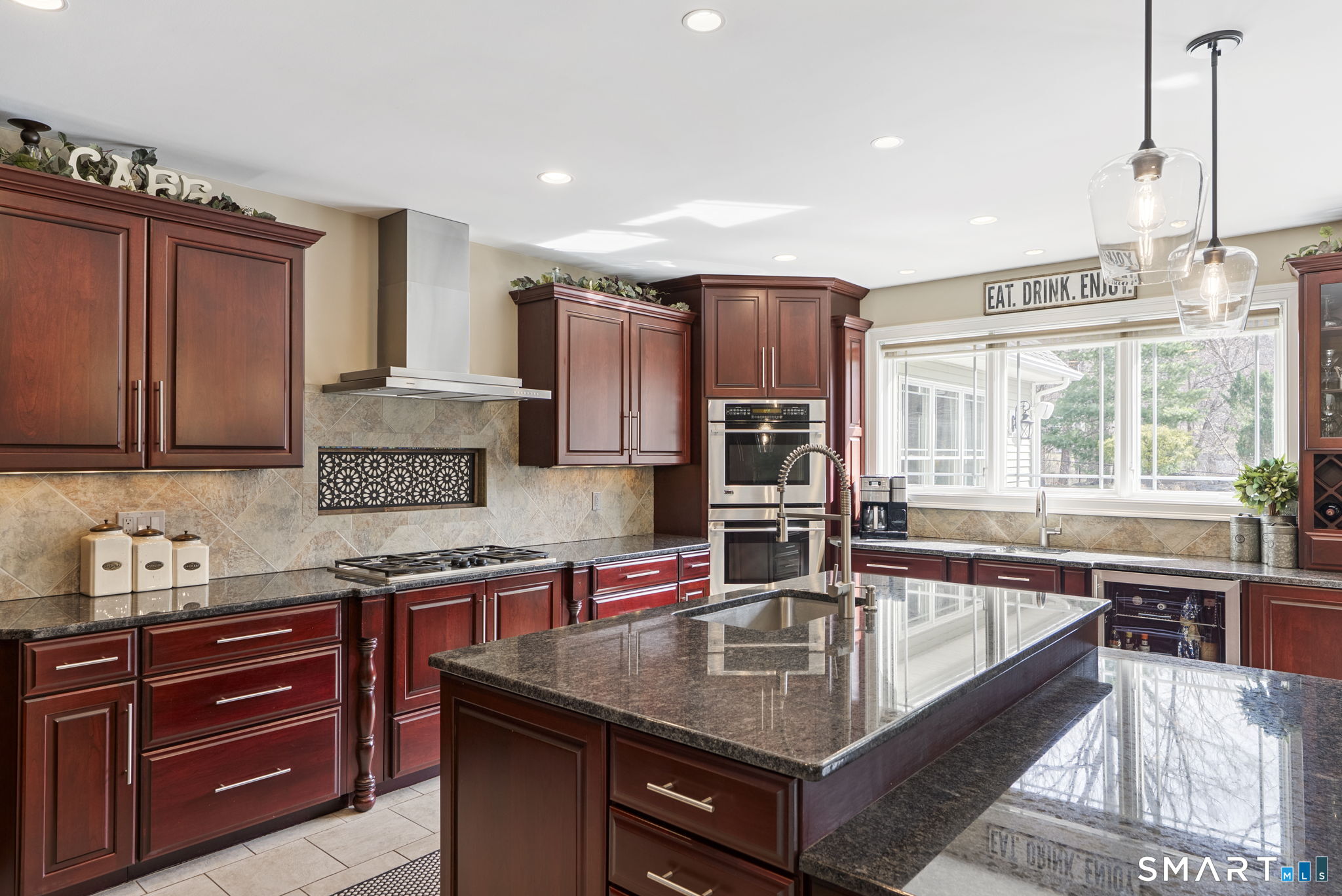 Homes for sale in Southington, CT | 97 Silver Oak Cir, Southington, CT 06489 | MLS# 24159814