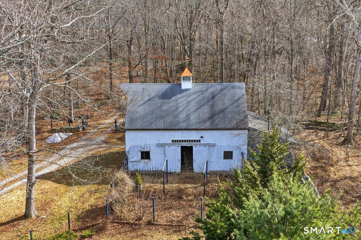 Homes for sale in Killingworth, CT | 17 Colonial Dr, Killingworth, CT 06419 | MLS# 24158910