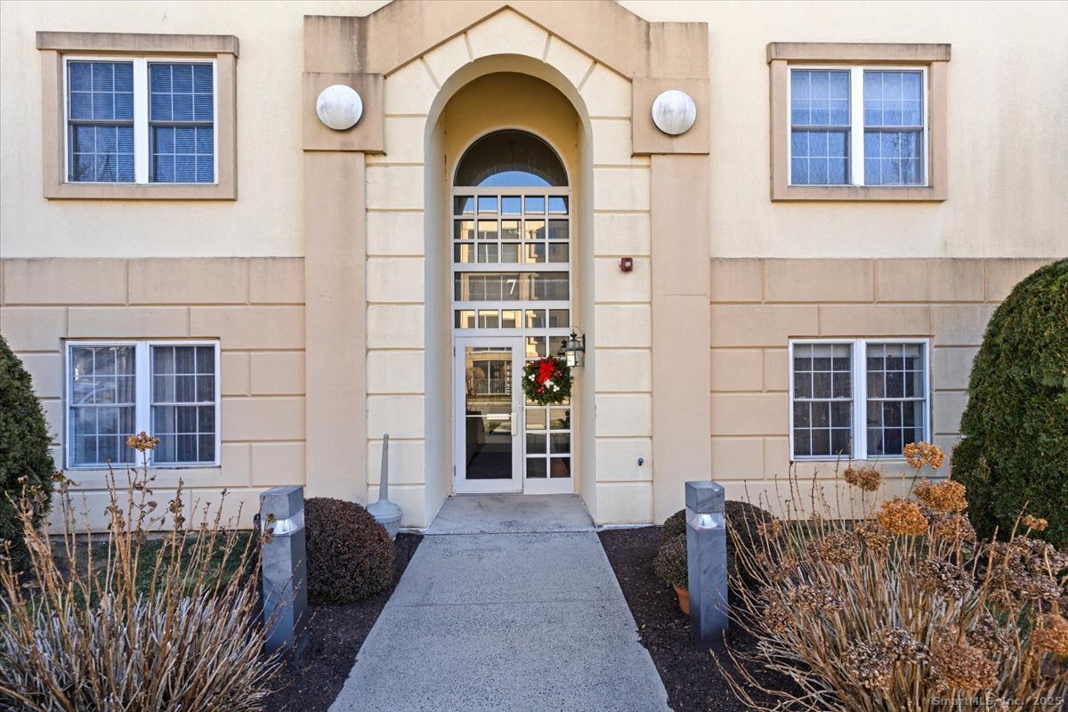 Homes for sale in Hamden, CT | 75 Washington Ave #7-106, Hamden, CT 06518 | MLS# 24159978