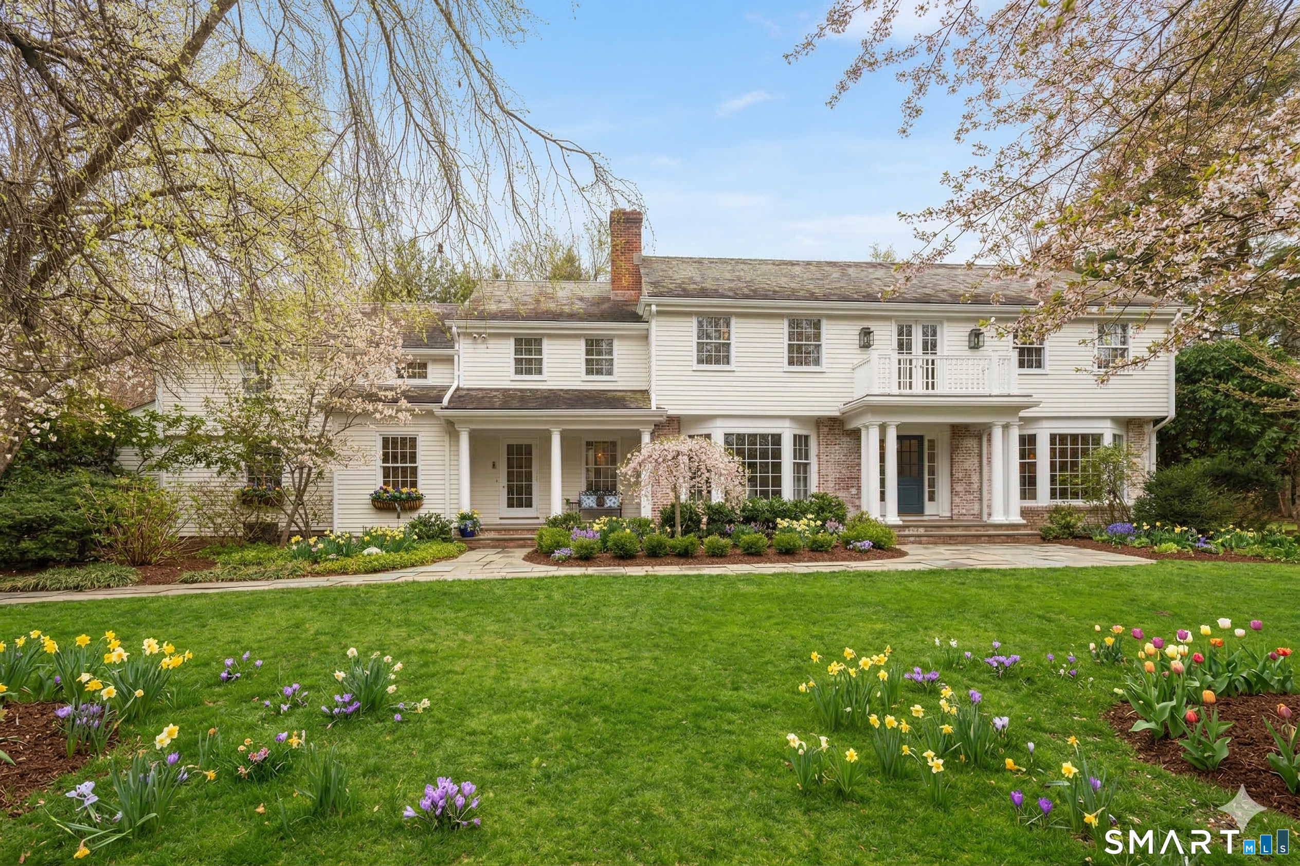 Homes for sale in Darien, CT | 6 Cloudy Ln, Darien, CT 06820 | MLS# 24147232