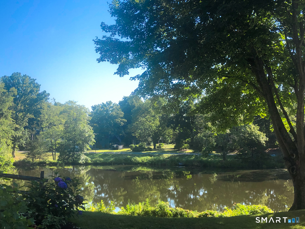 Homes for sale in Southbury, CT | 44 Heritage Vlg #A, Southbury, CT 06488 | MLS# 24159939