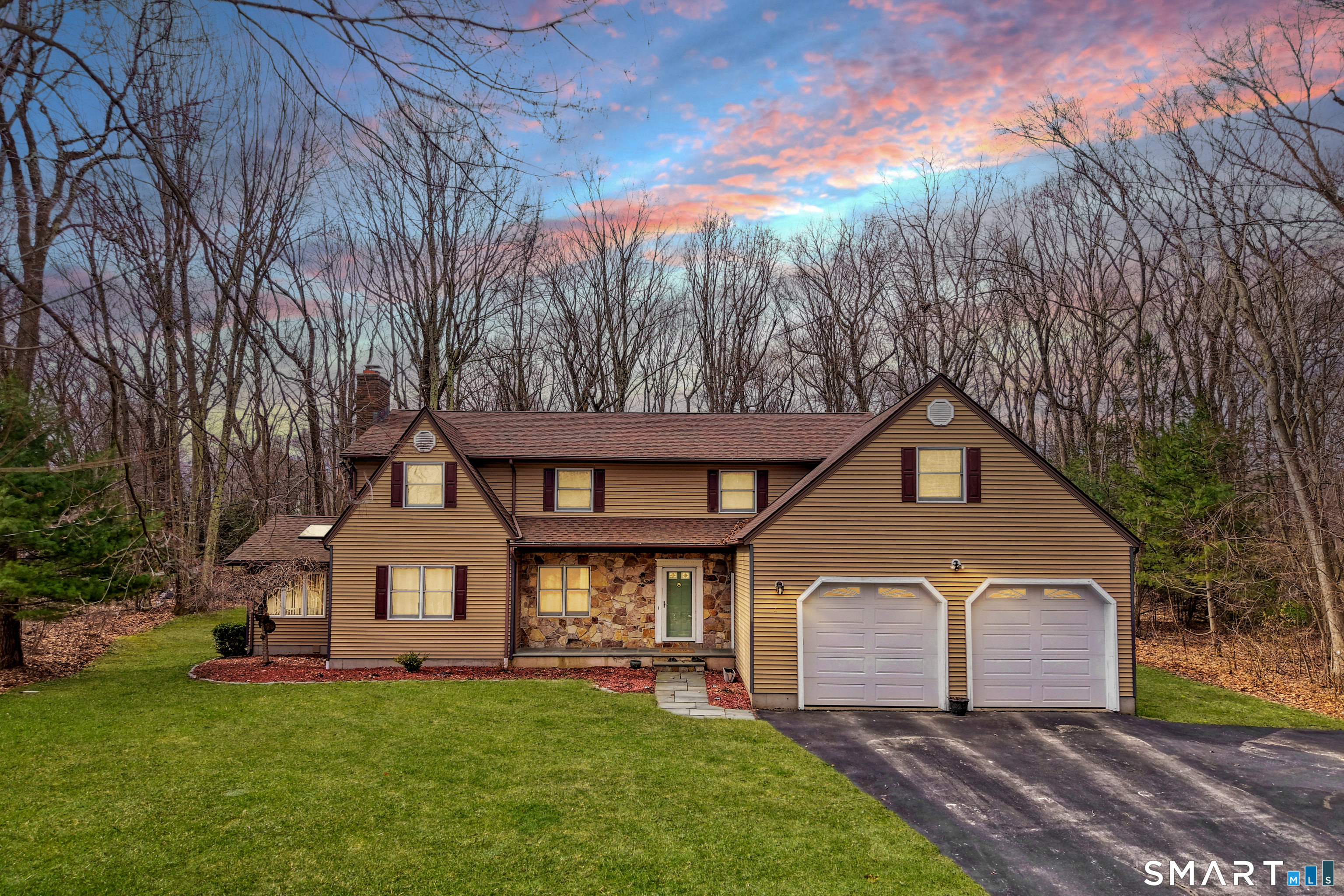 Homes for sale in Prospect, CT | 4 Alison Ct, Prospect, CT 06712 | MLS# 24159498