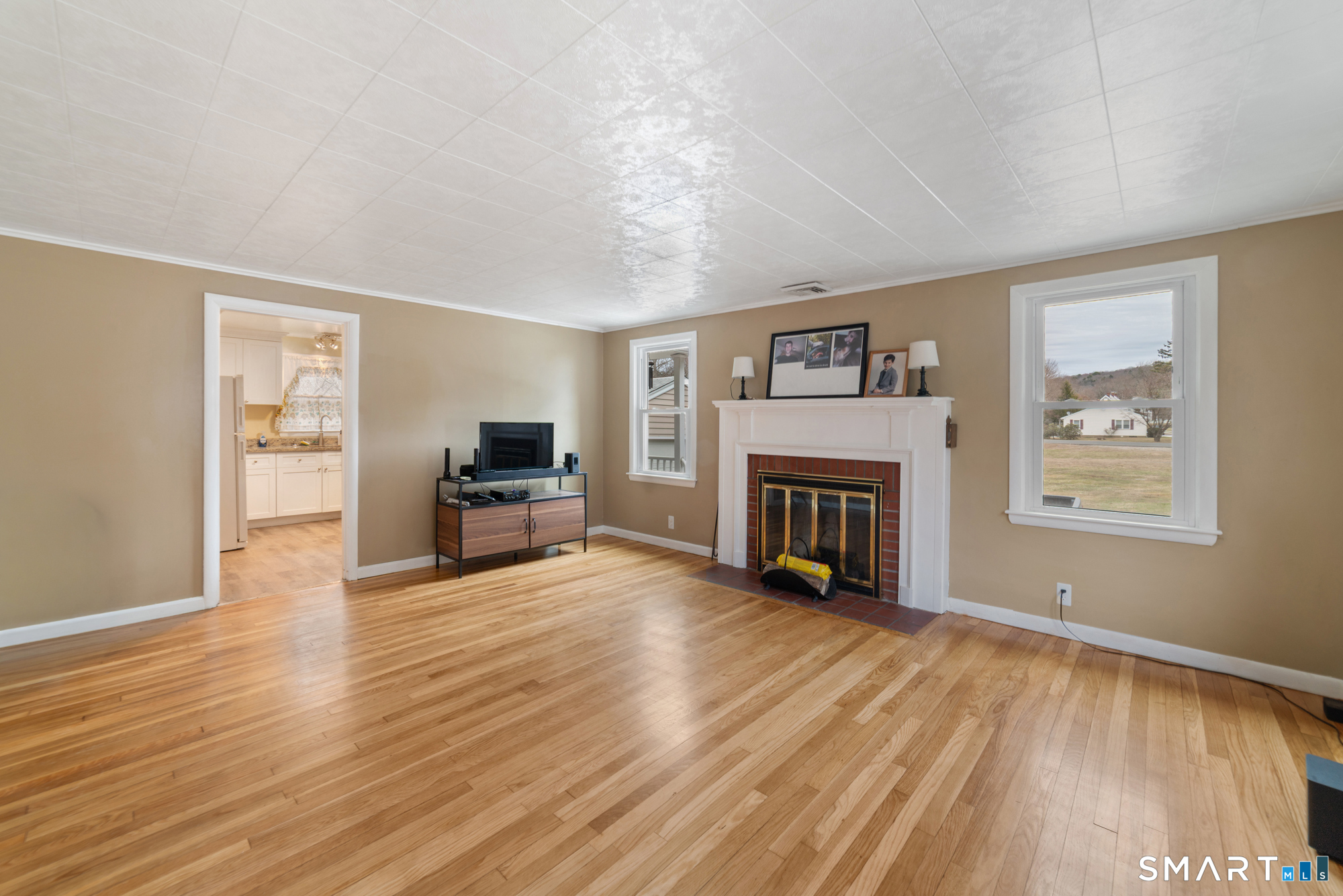 Homes for sale in Thomaston, CT | 162 Pine Hill Rd, Thomaston, CT 06787 | MLS# 24159998